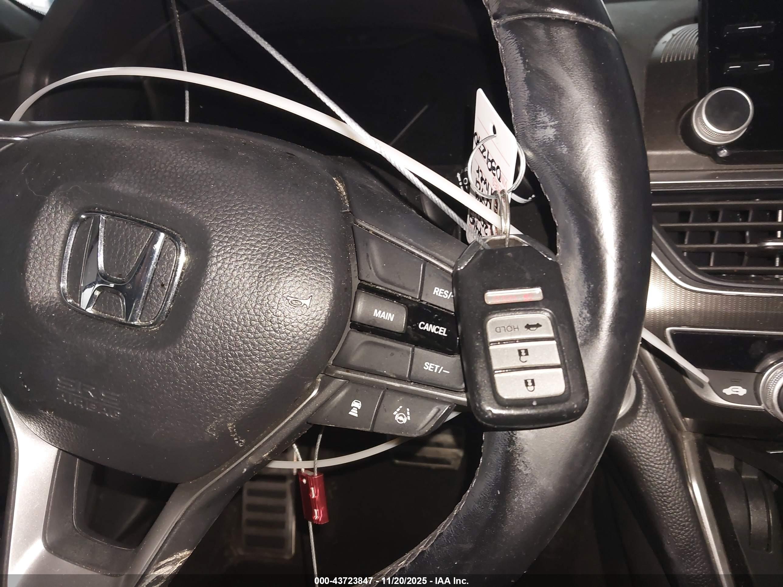 HONDA ACCORD image 11