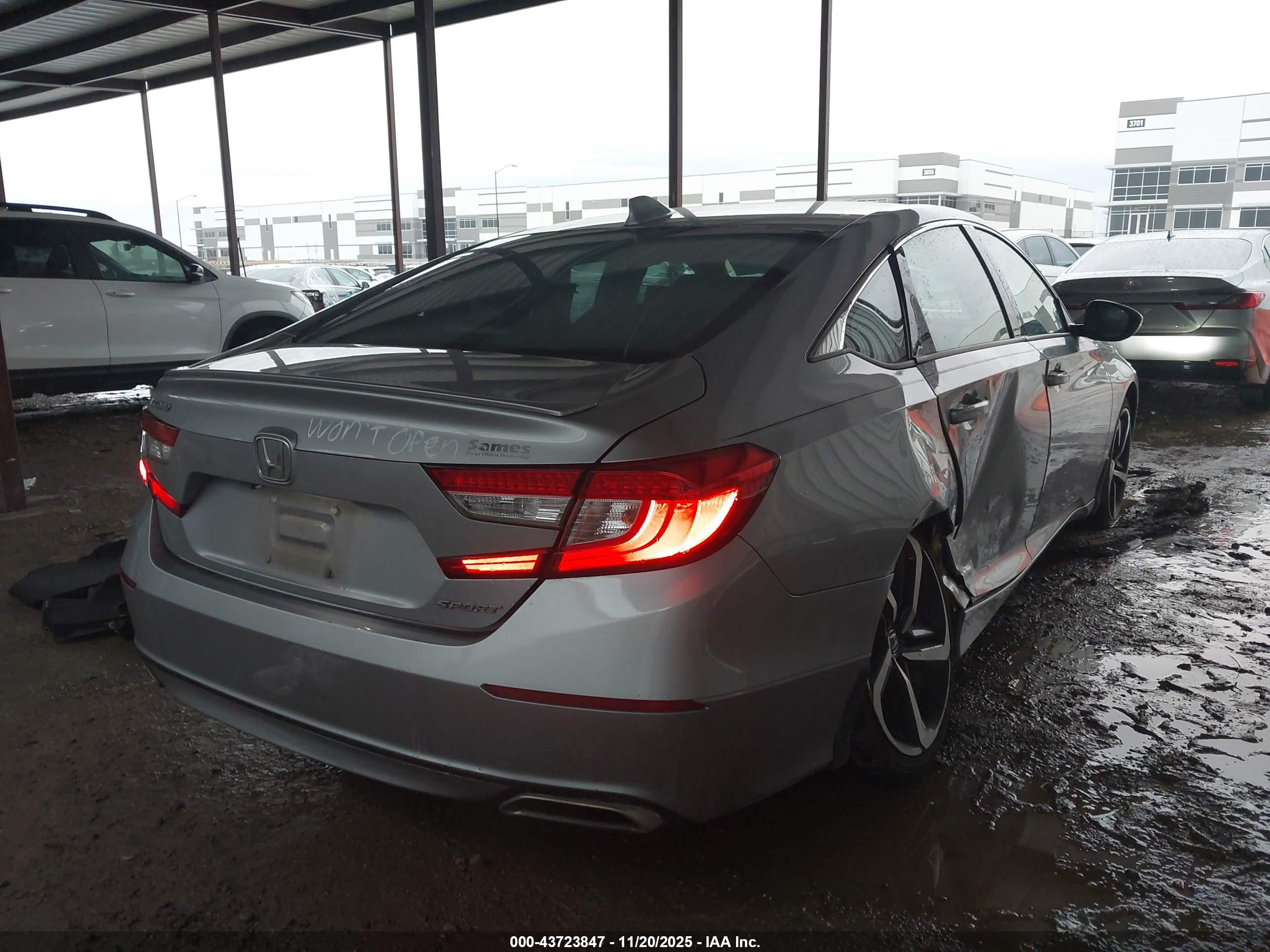 HONDA ACCORD image 4