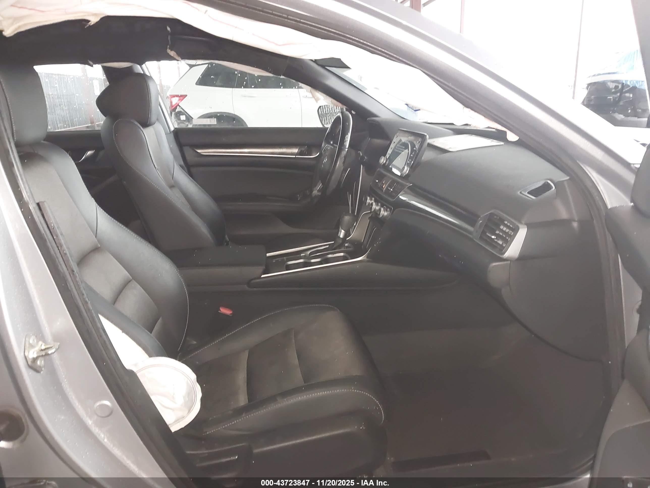 HONDA ACCORD image 5