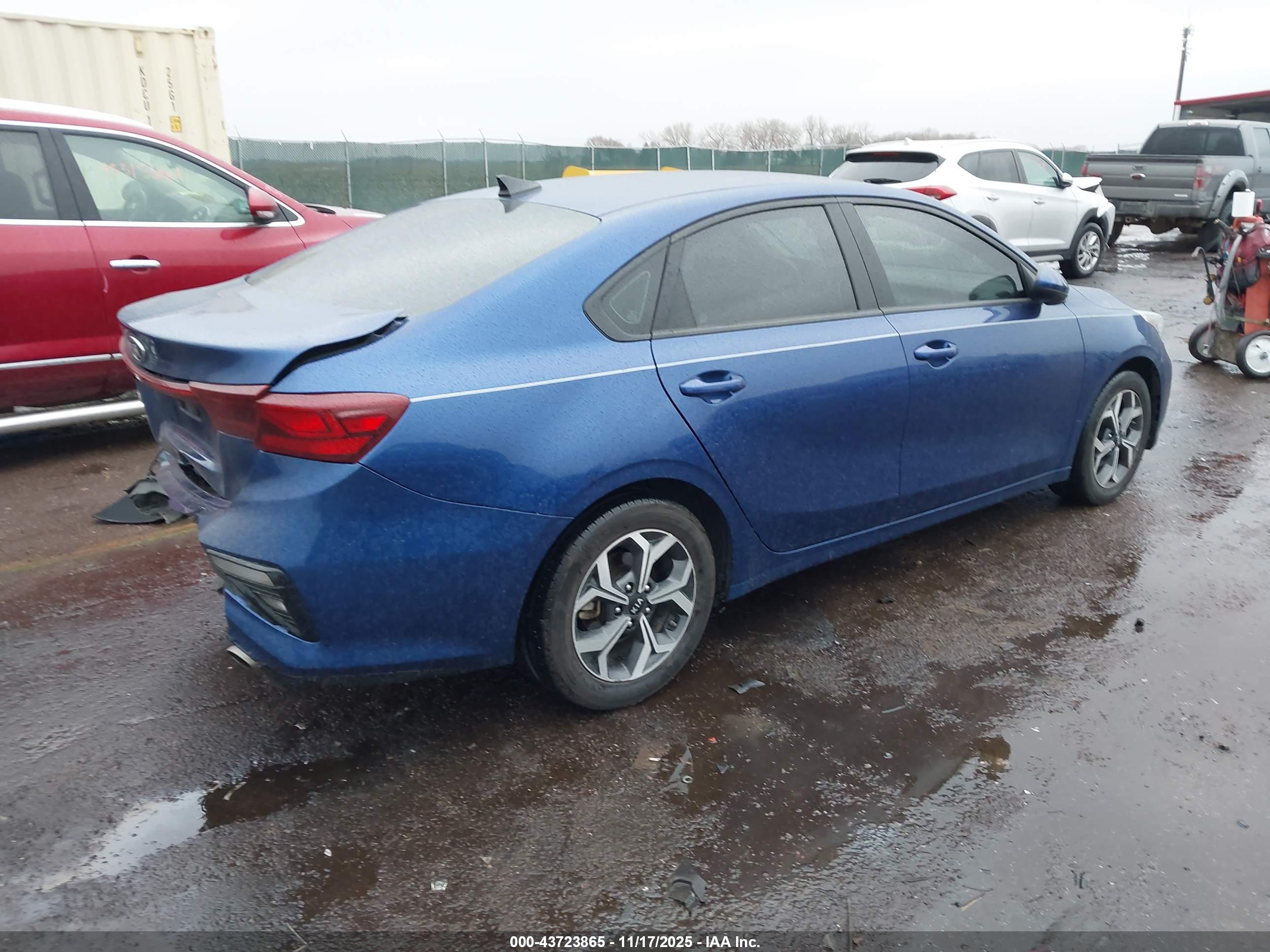 KIA FORTE image 4