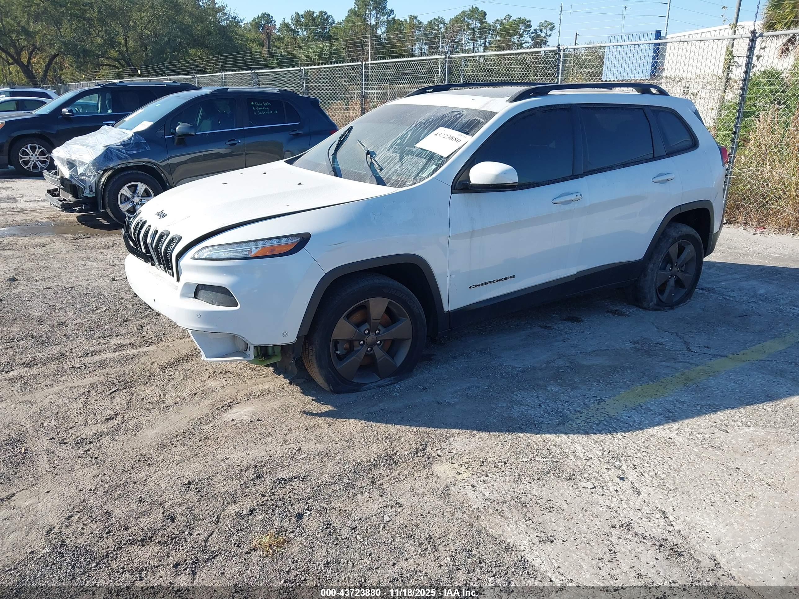 JEEP CHEROKEE image 2