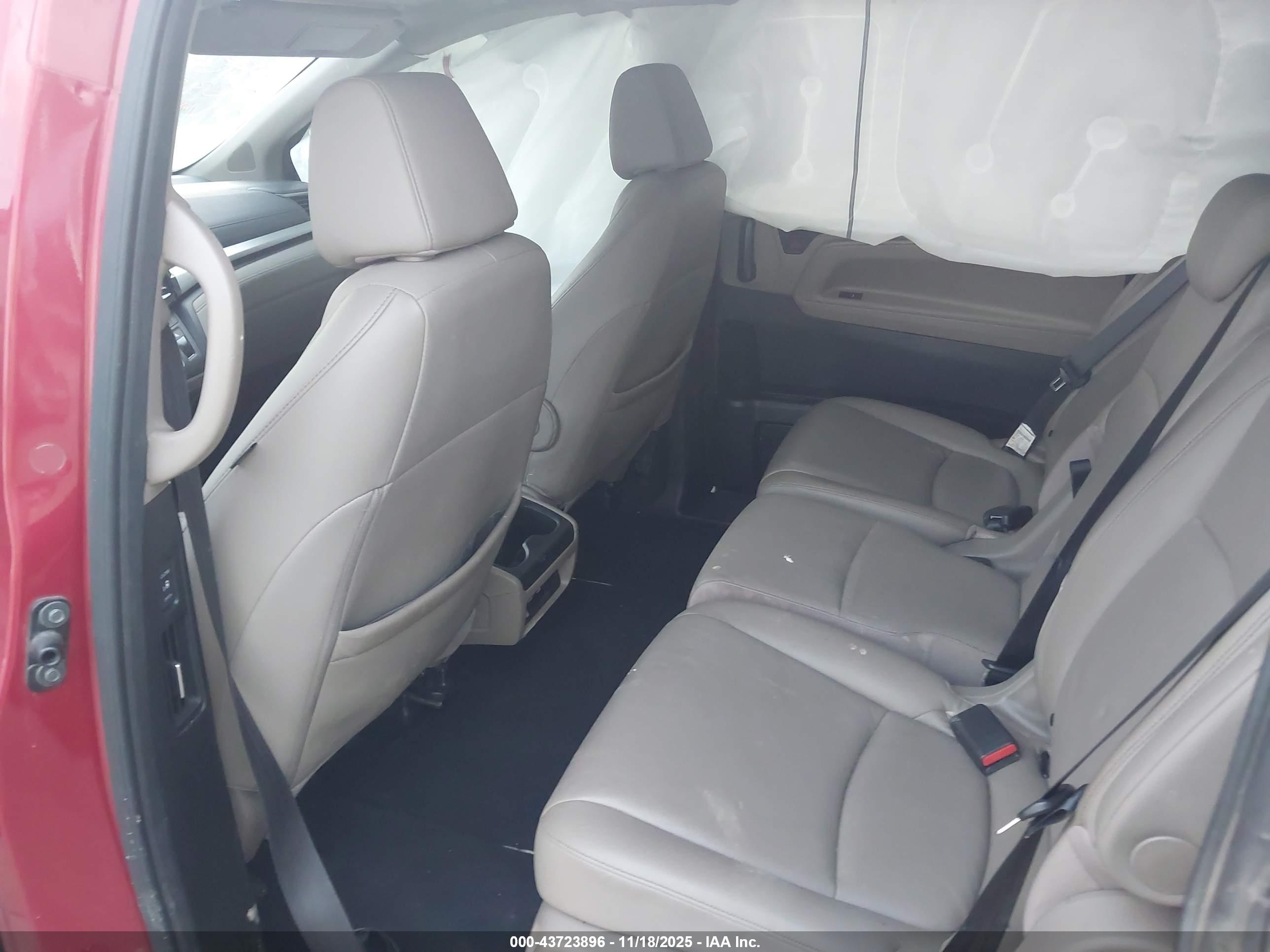 HONDA ODYSSEY image 8