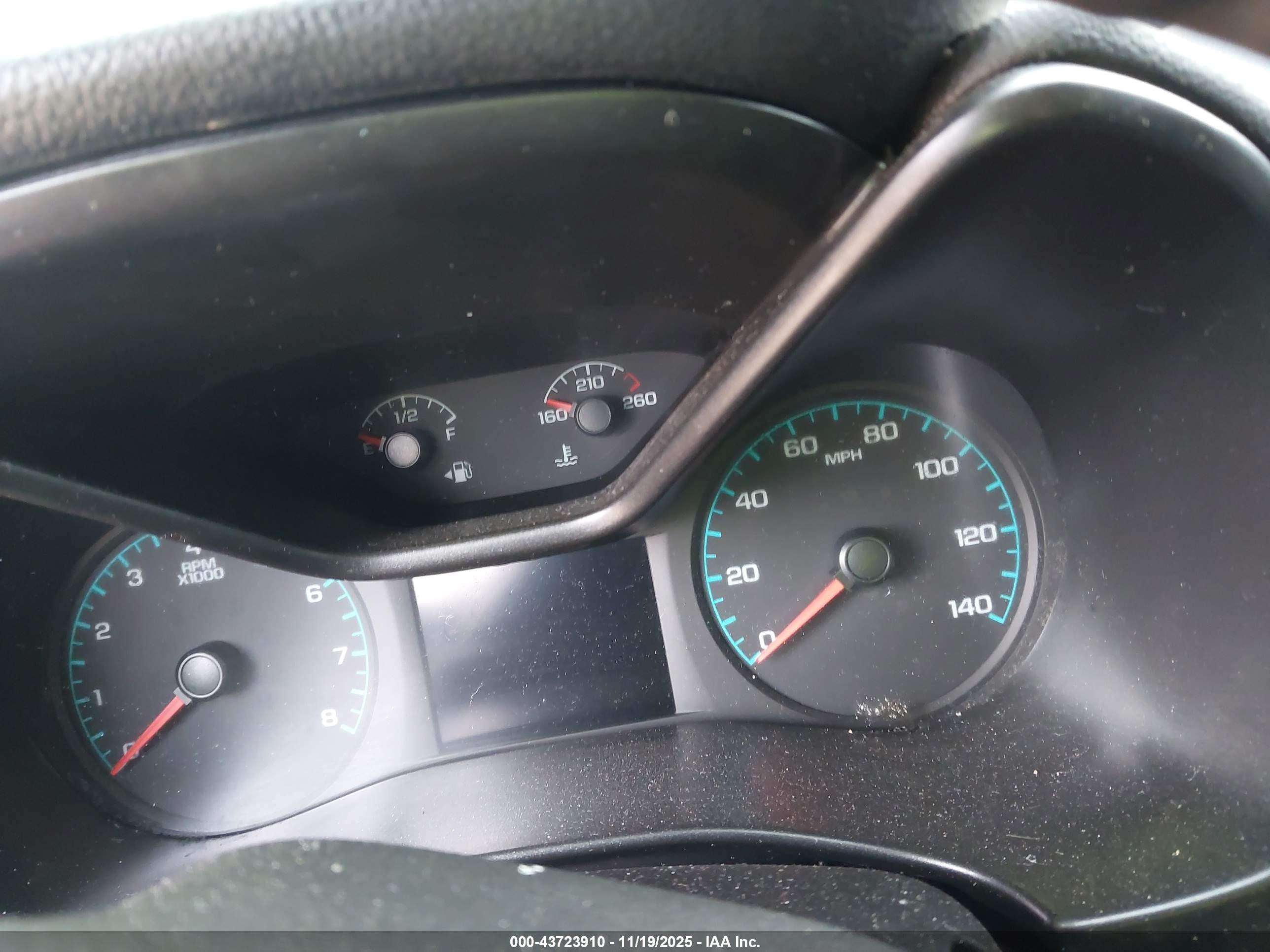 CHEVROLET COLORADO image 7