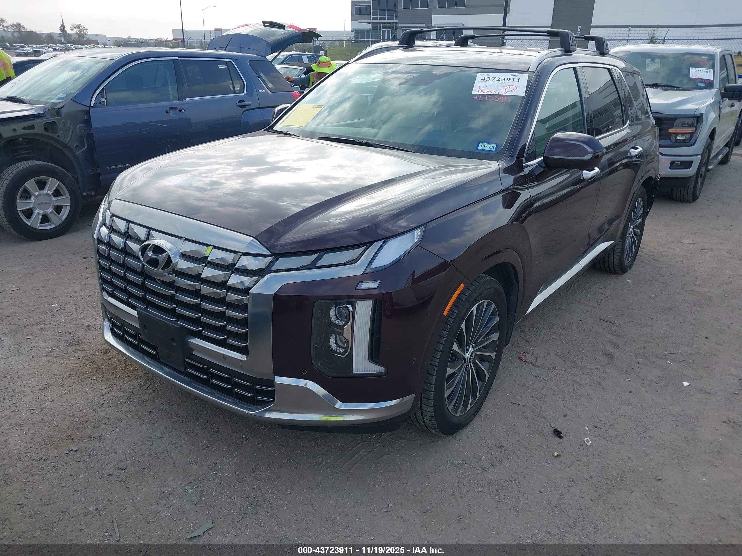HYUNDAI PALISADE image 2