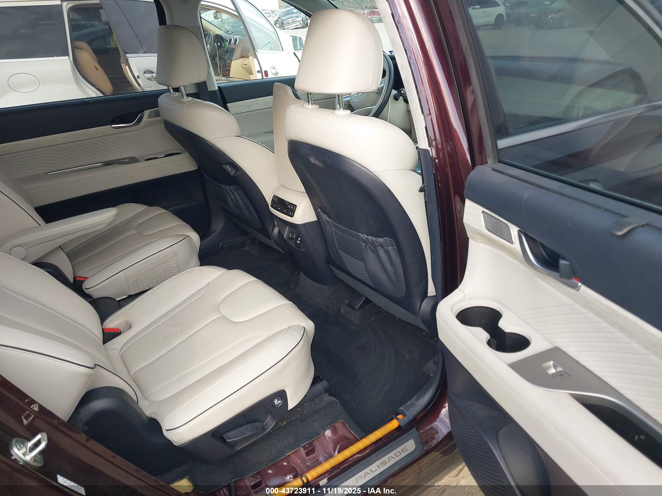 HYUNDAI PALISADE image 8
