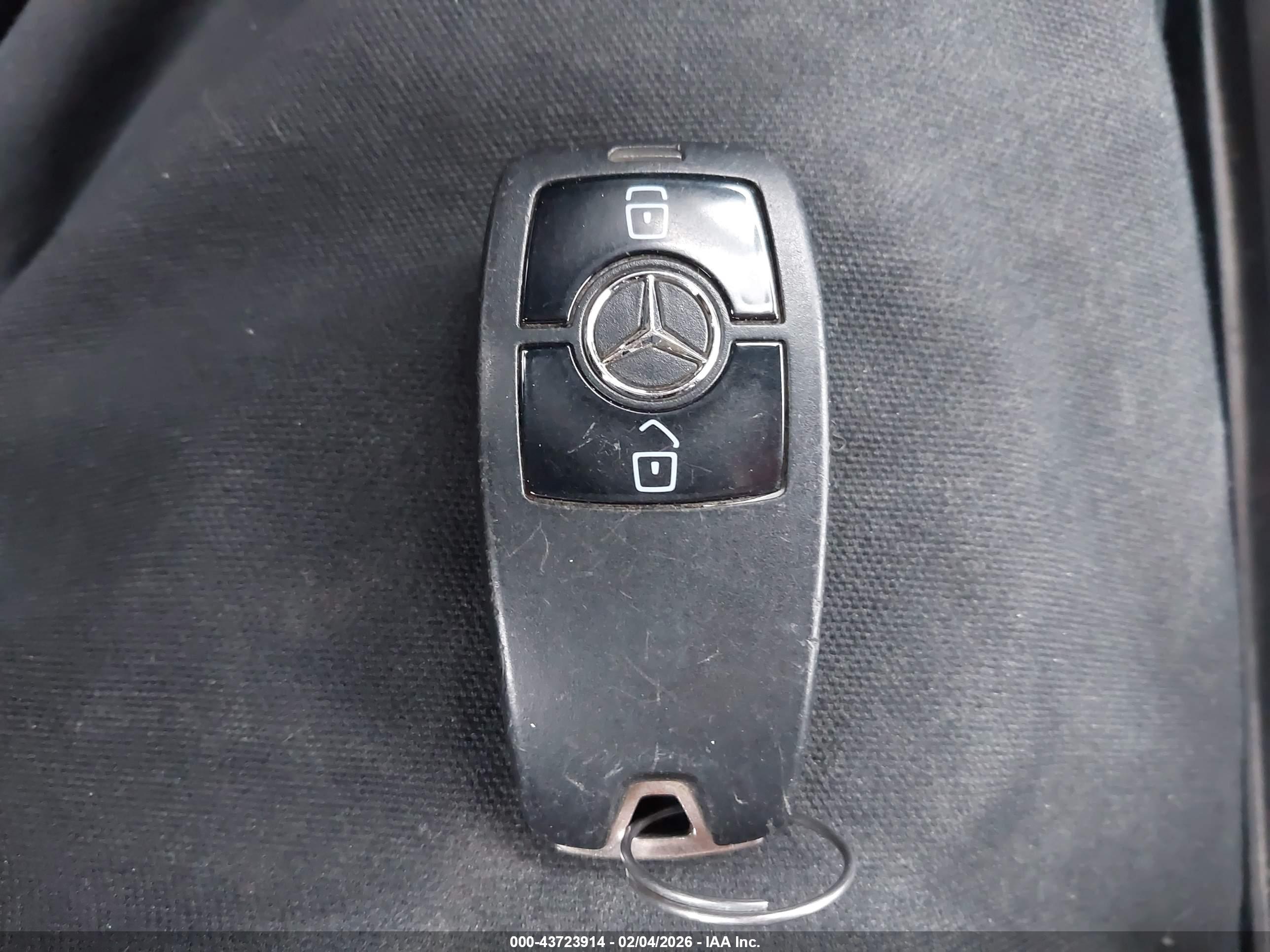 MERCEDES-BENZ SPRINTER image 11