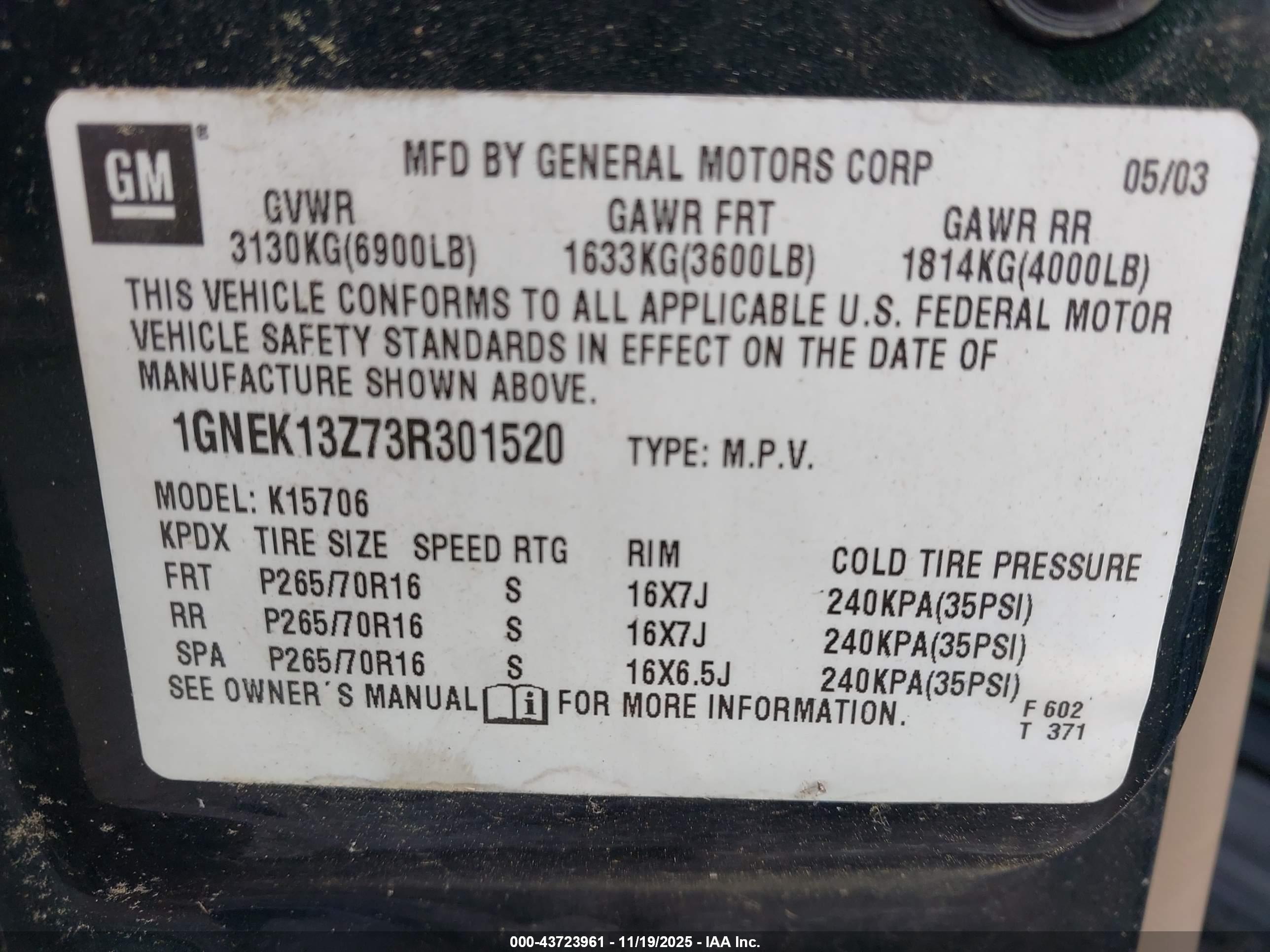 CHEVROLET TAHOE image 9