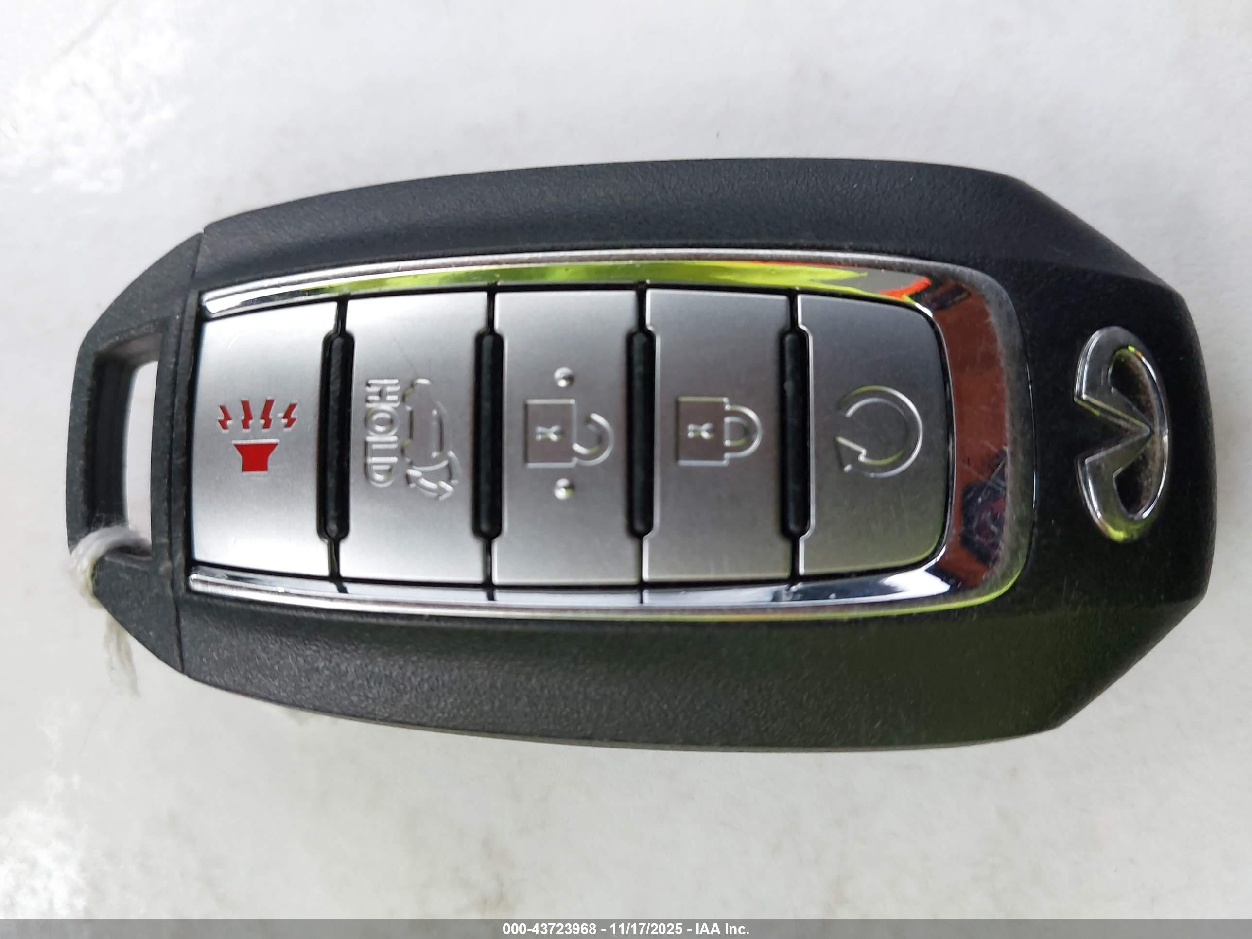 INFINITI QX60 image 11