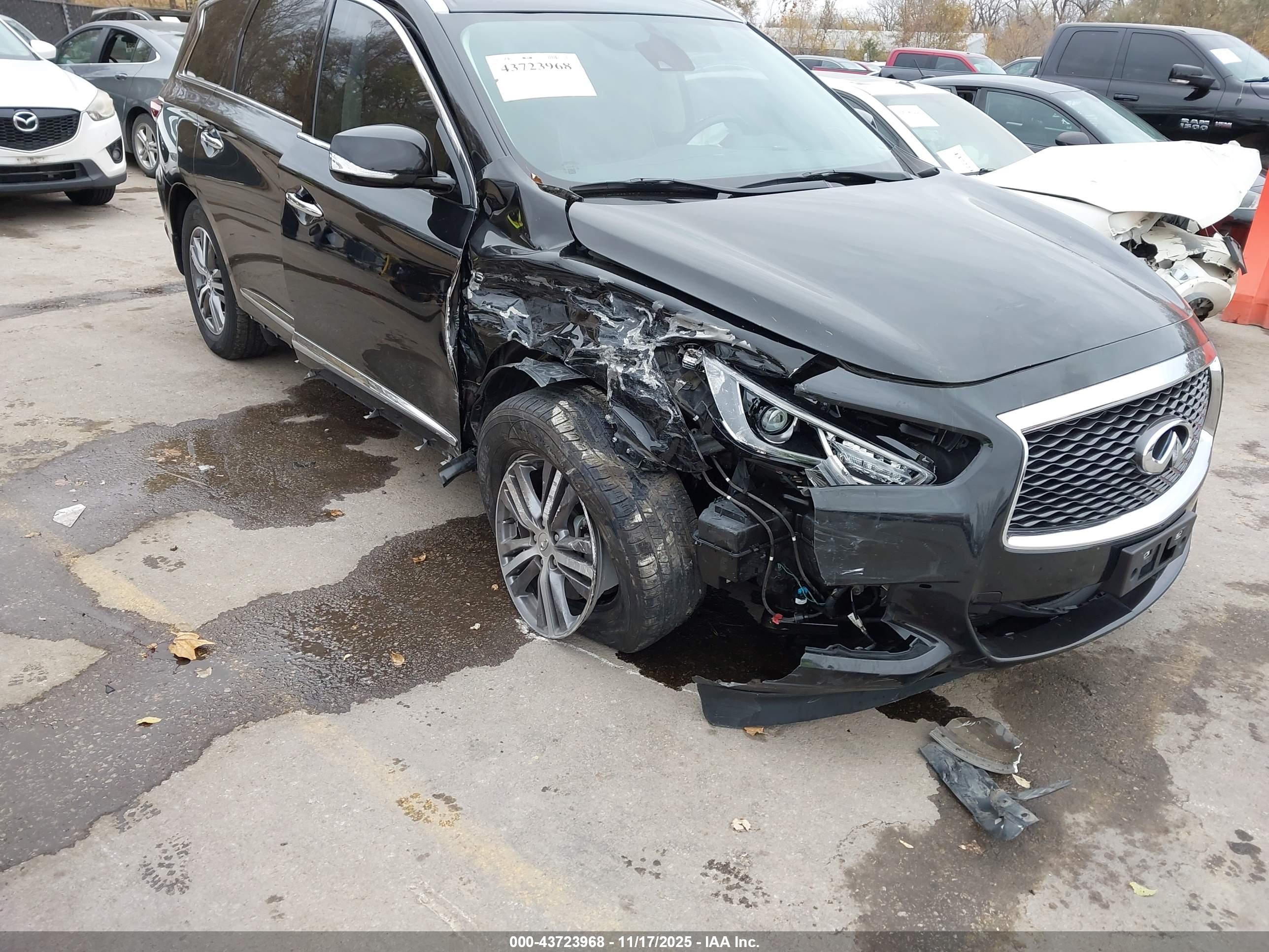 INFINITI QX60 image 6