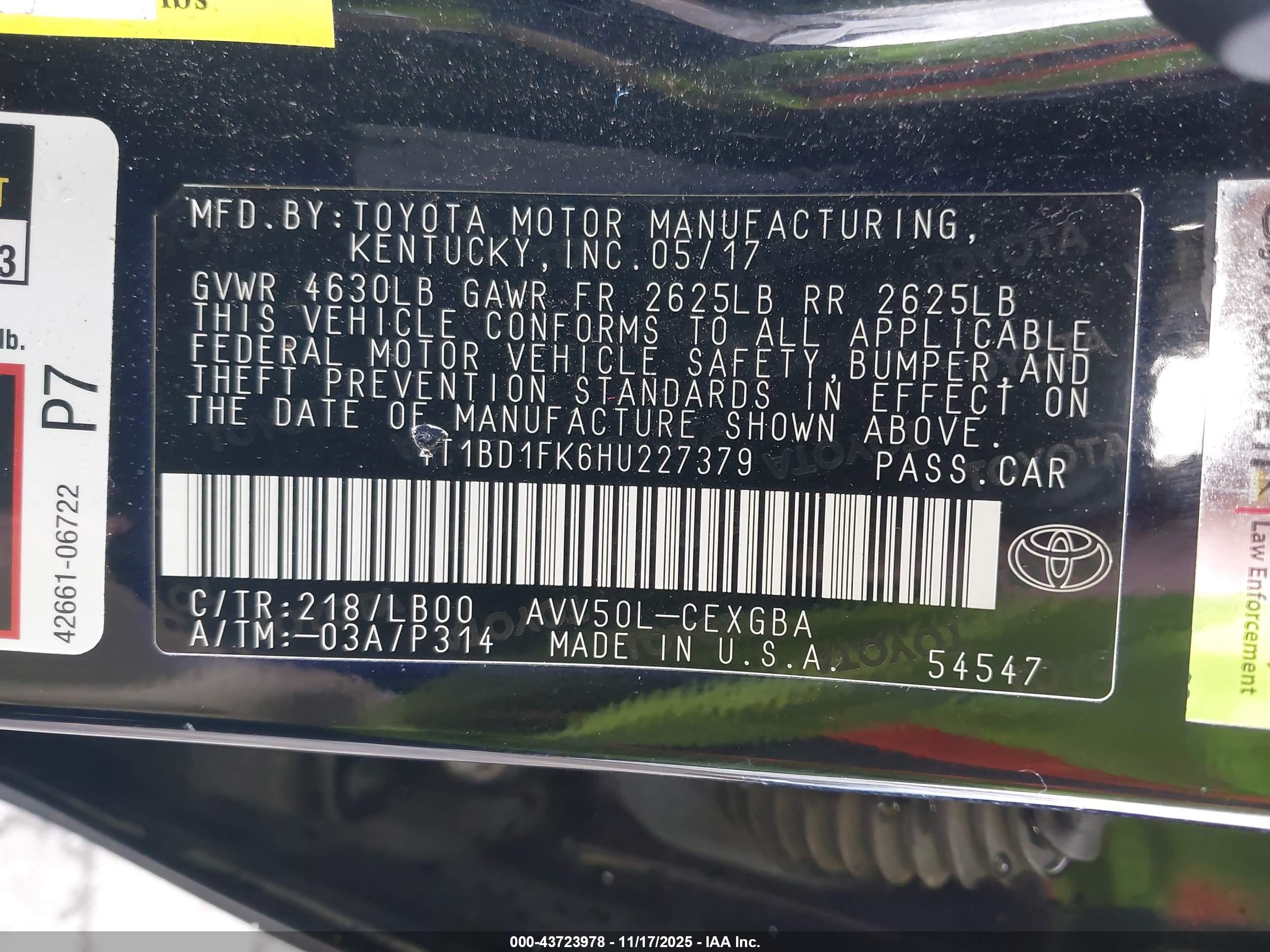 TOYOTA CAMRY image 9