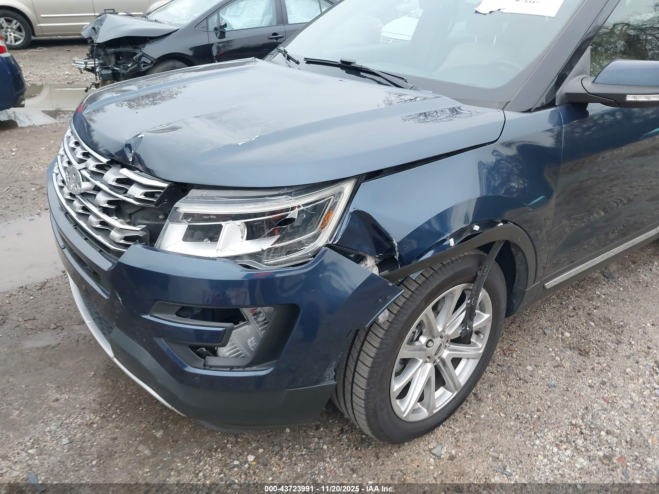 FORD EXPLORER image 6