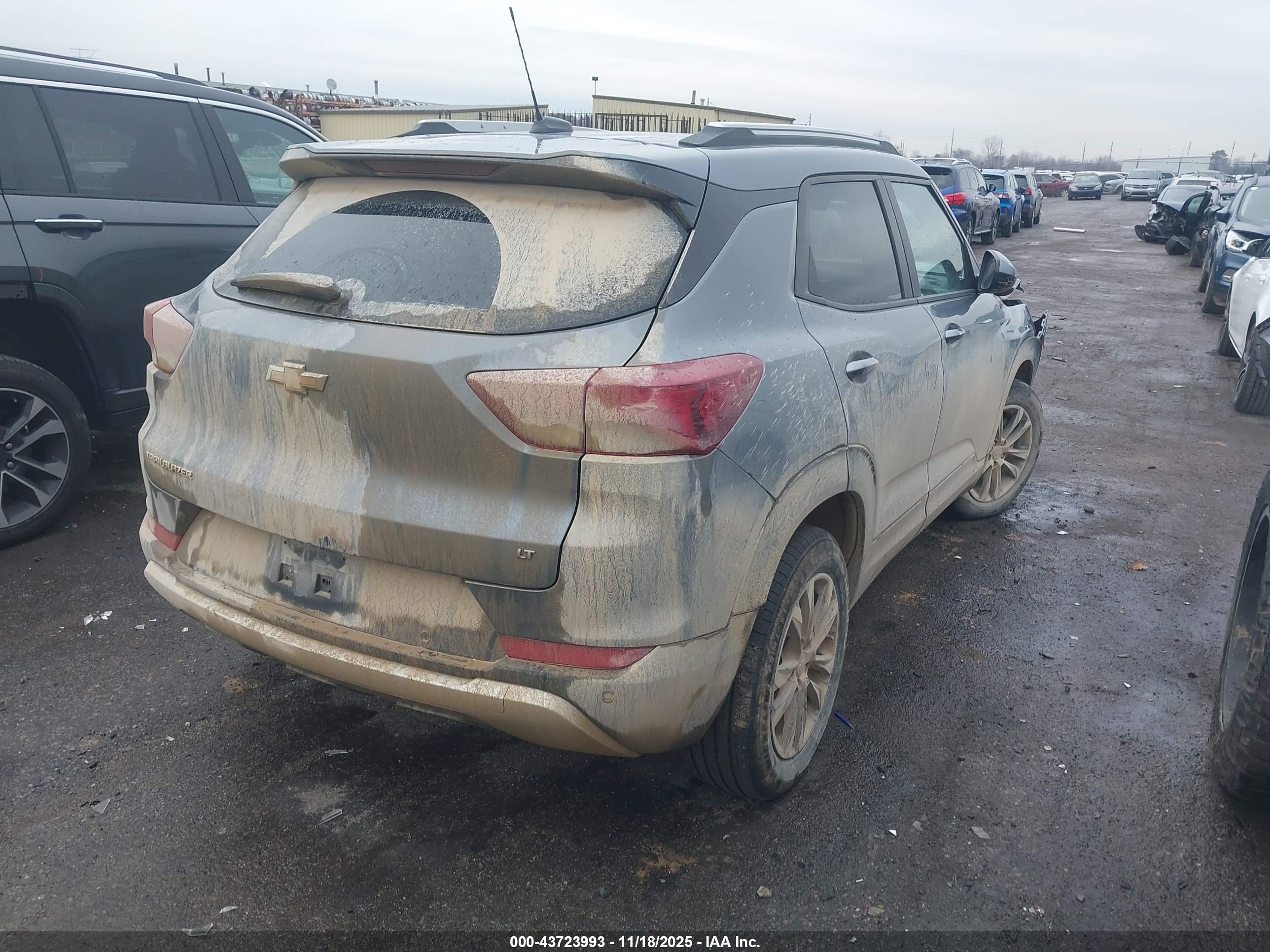 CHEVROLET TRAILBLAZER image 4