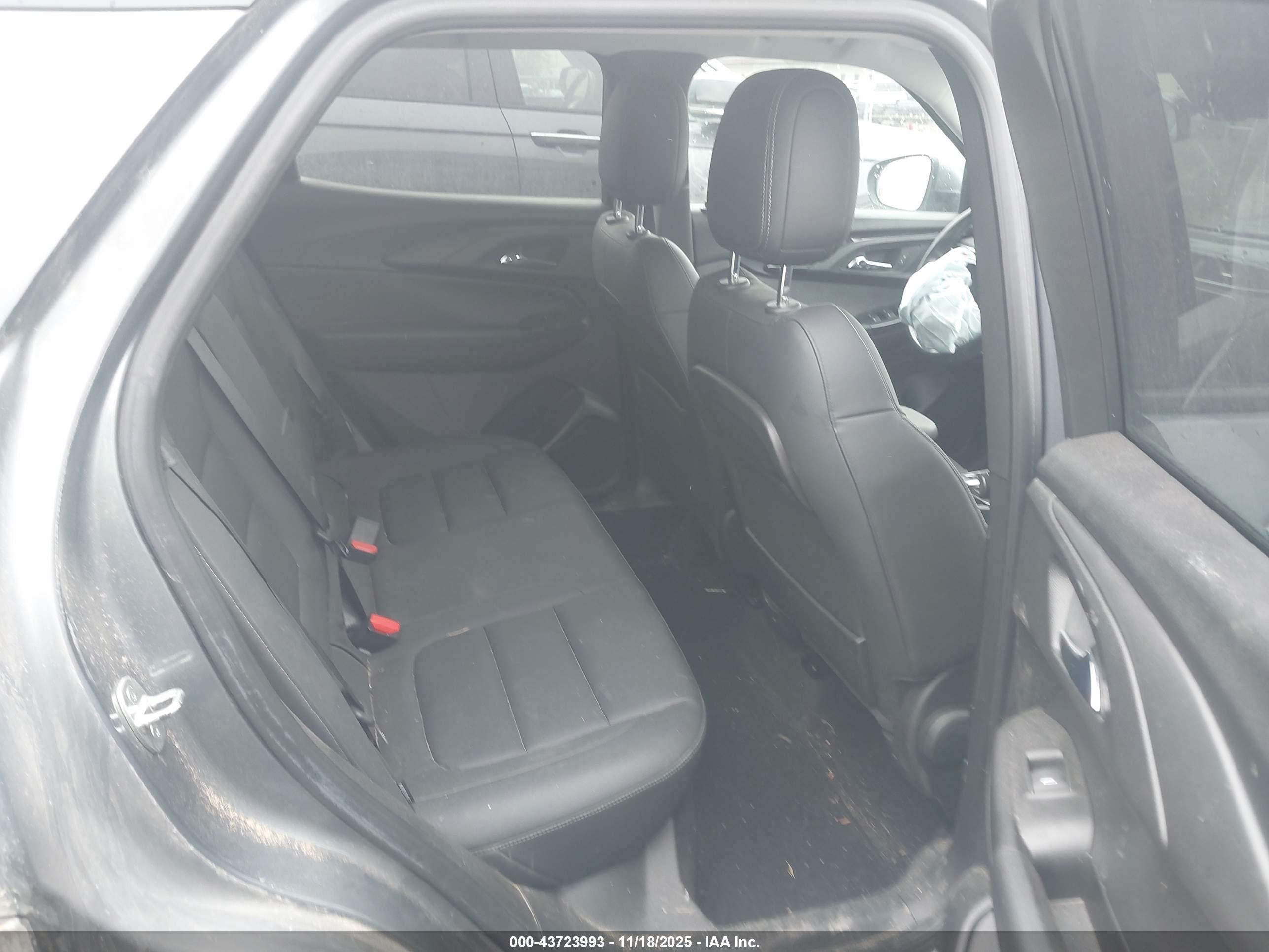 CHEVROLET TRAILBLAZER image 8