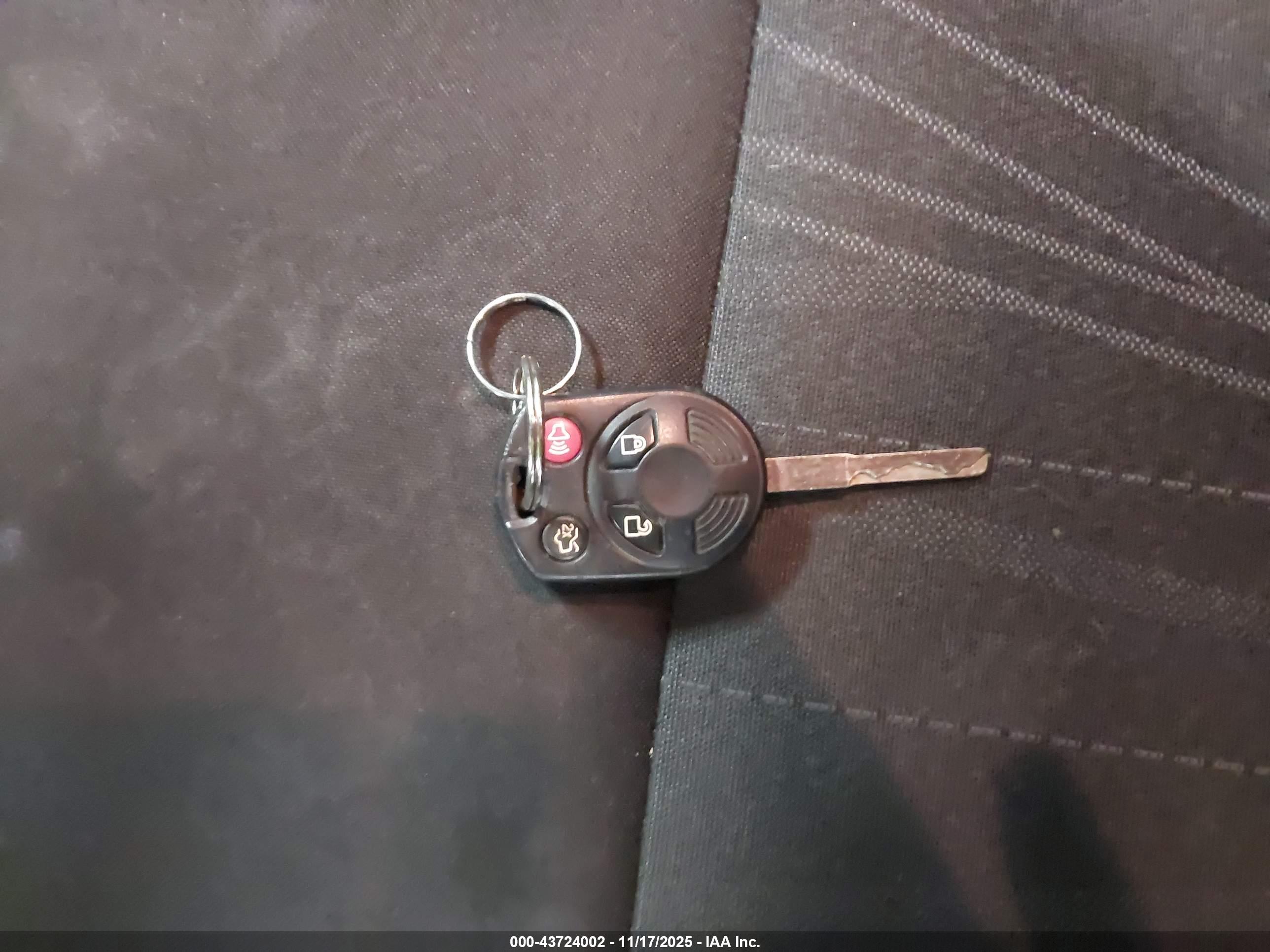 FORD FOCUS image 11
