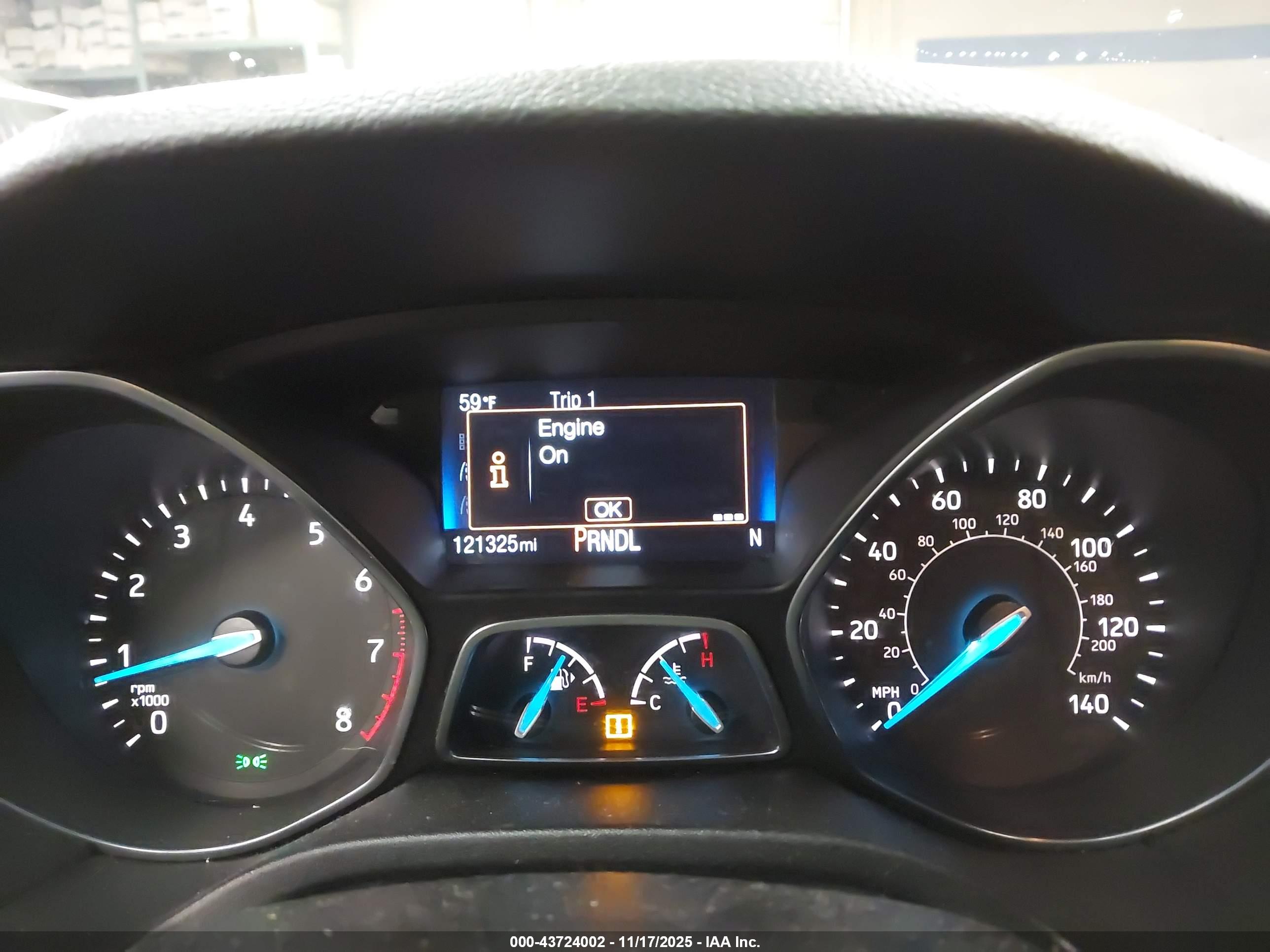 FORD FOCUS image 7