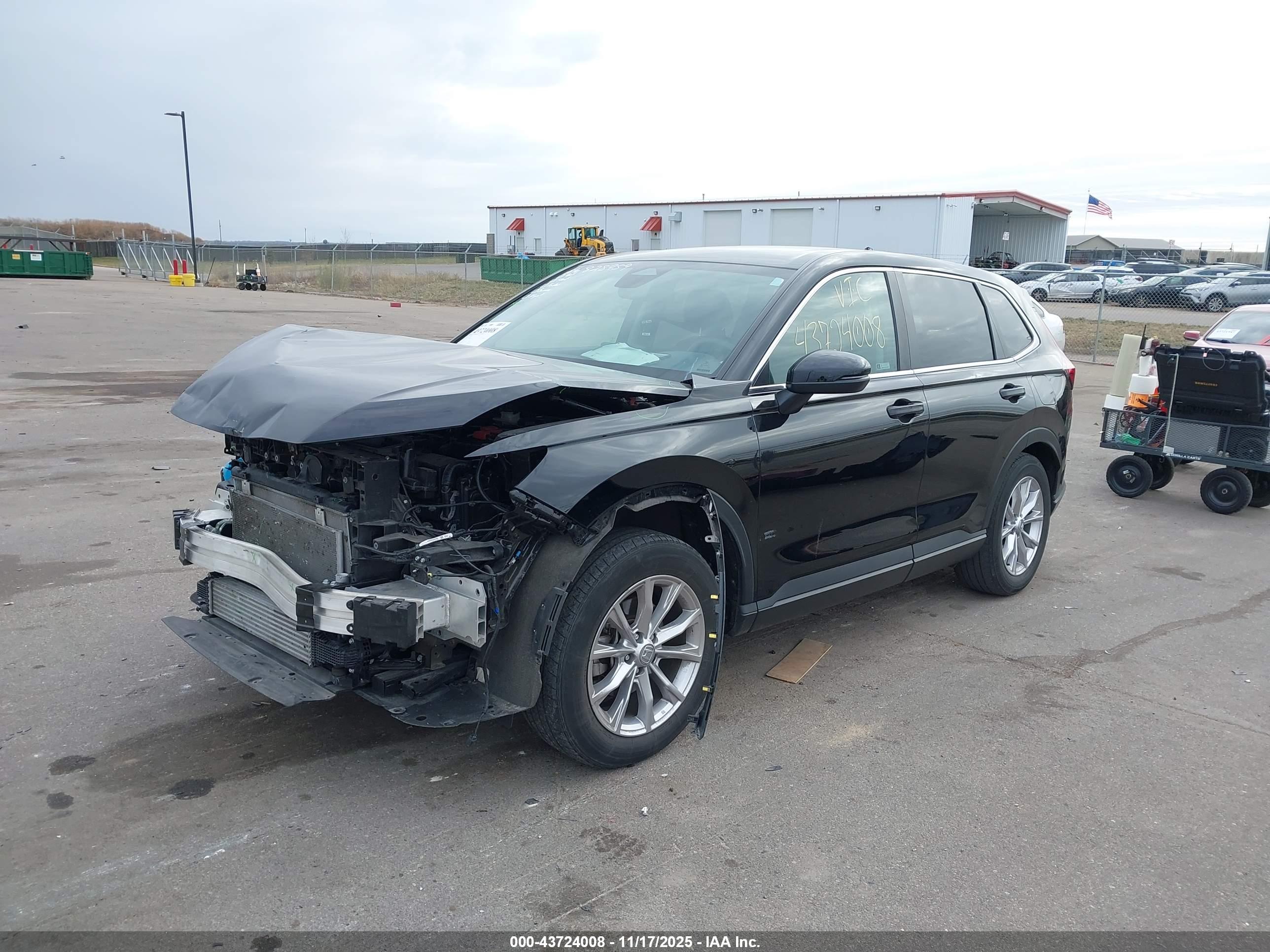 HONDA CR-V image 2
