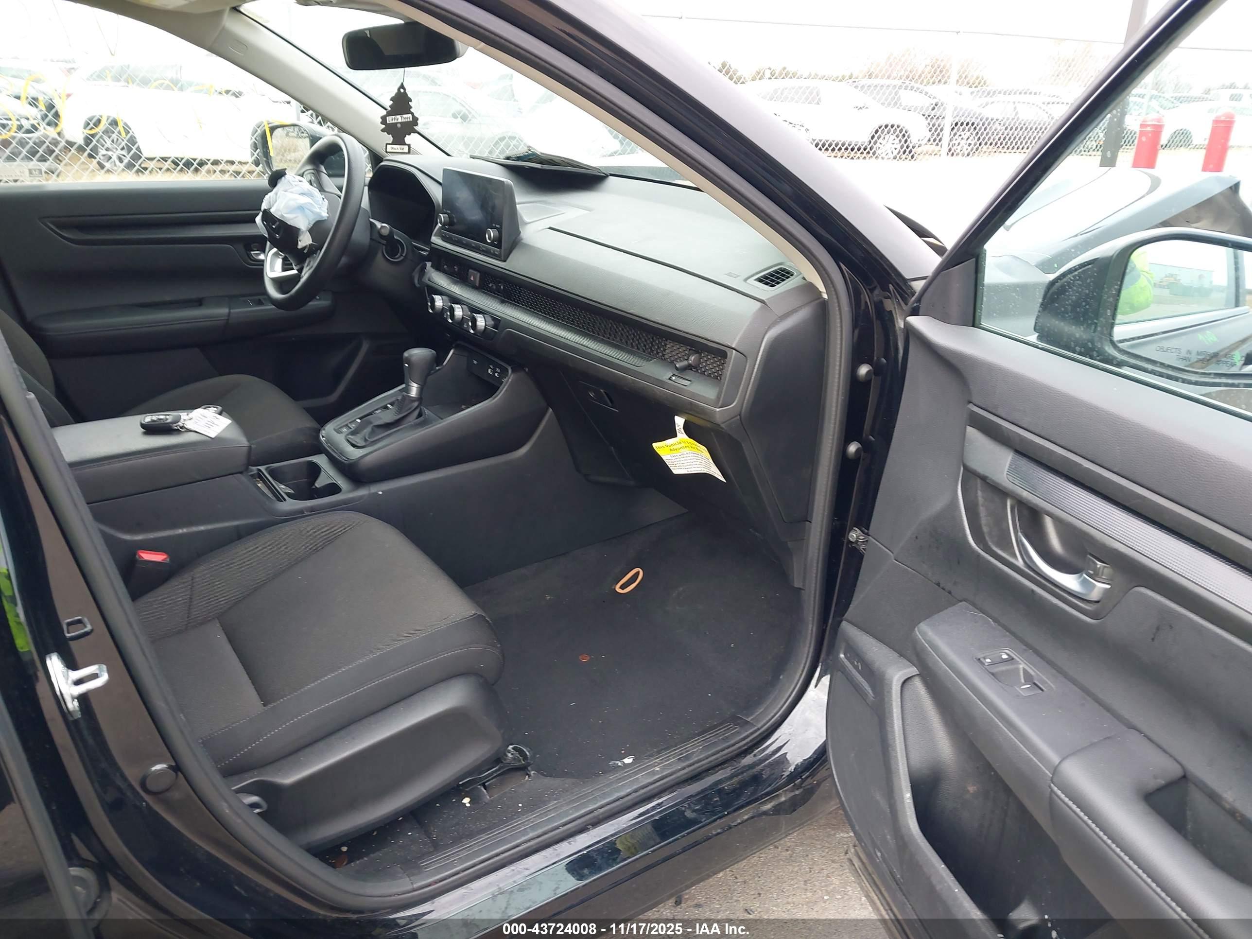 HONDA CR-V image 5
