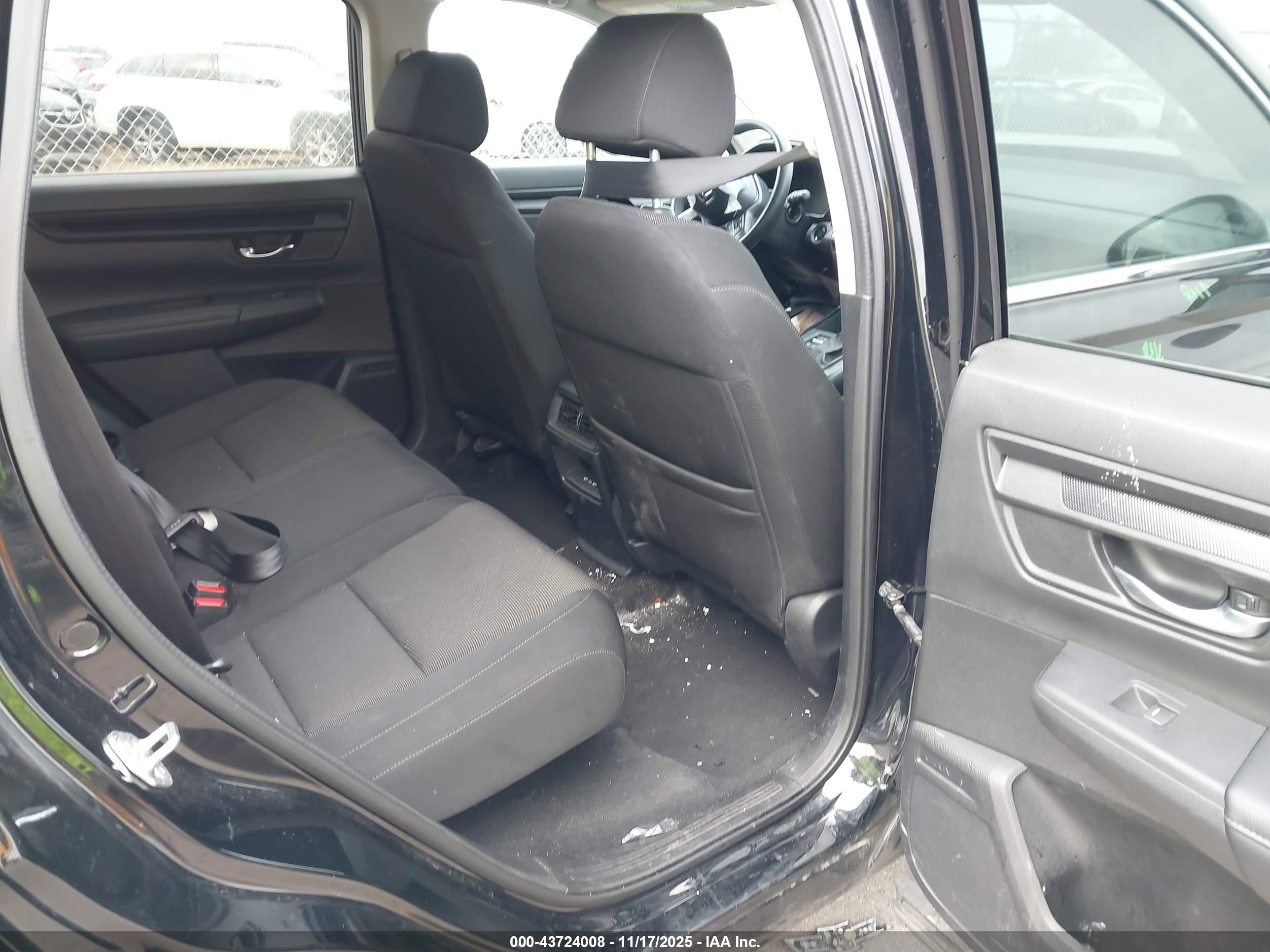HONDA CR-V image 8
