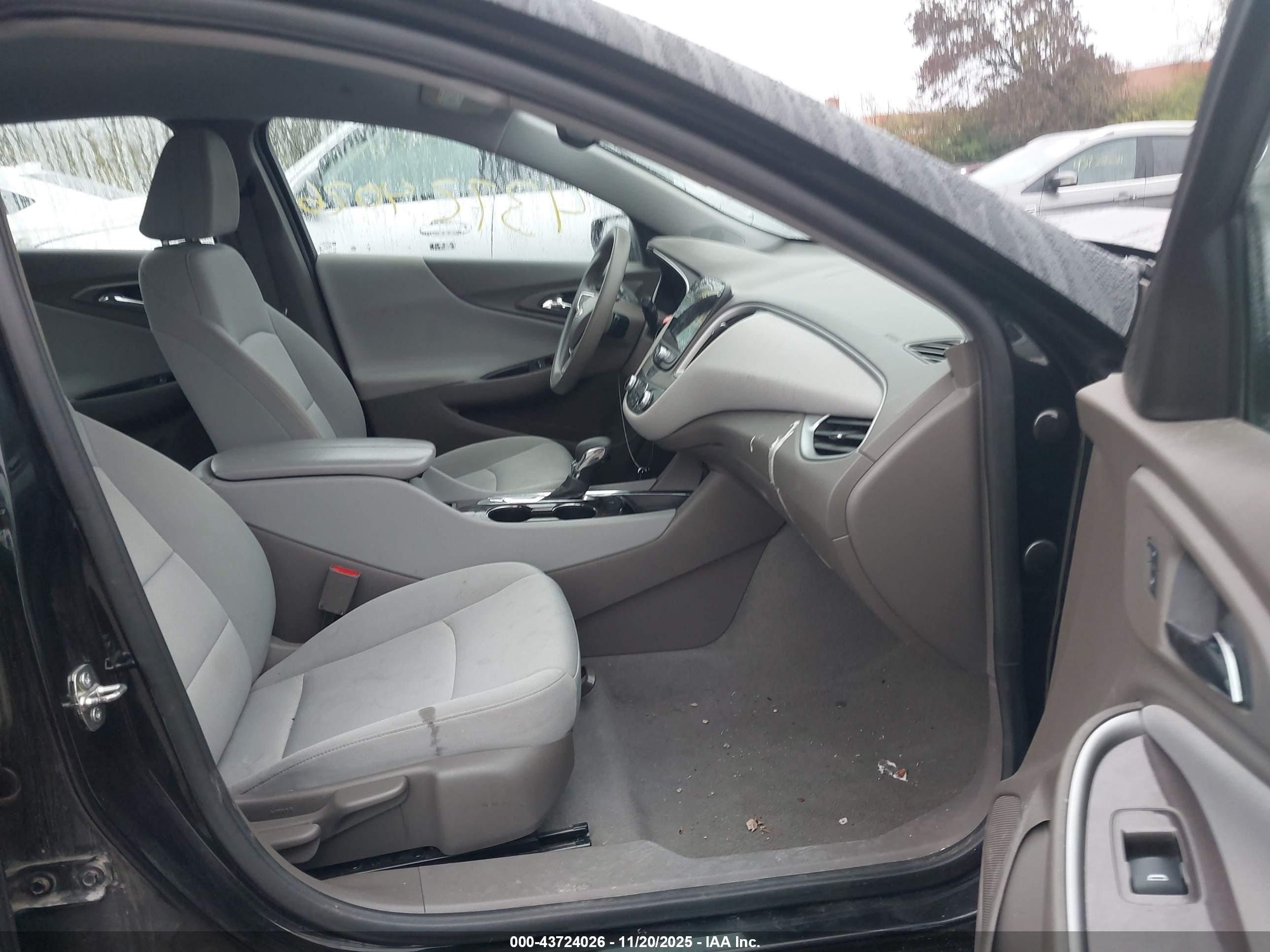 CHEVROLET MALIBU image 5