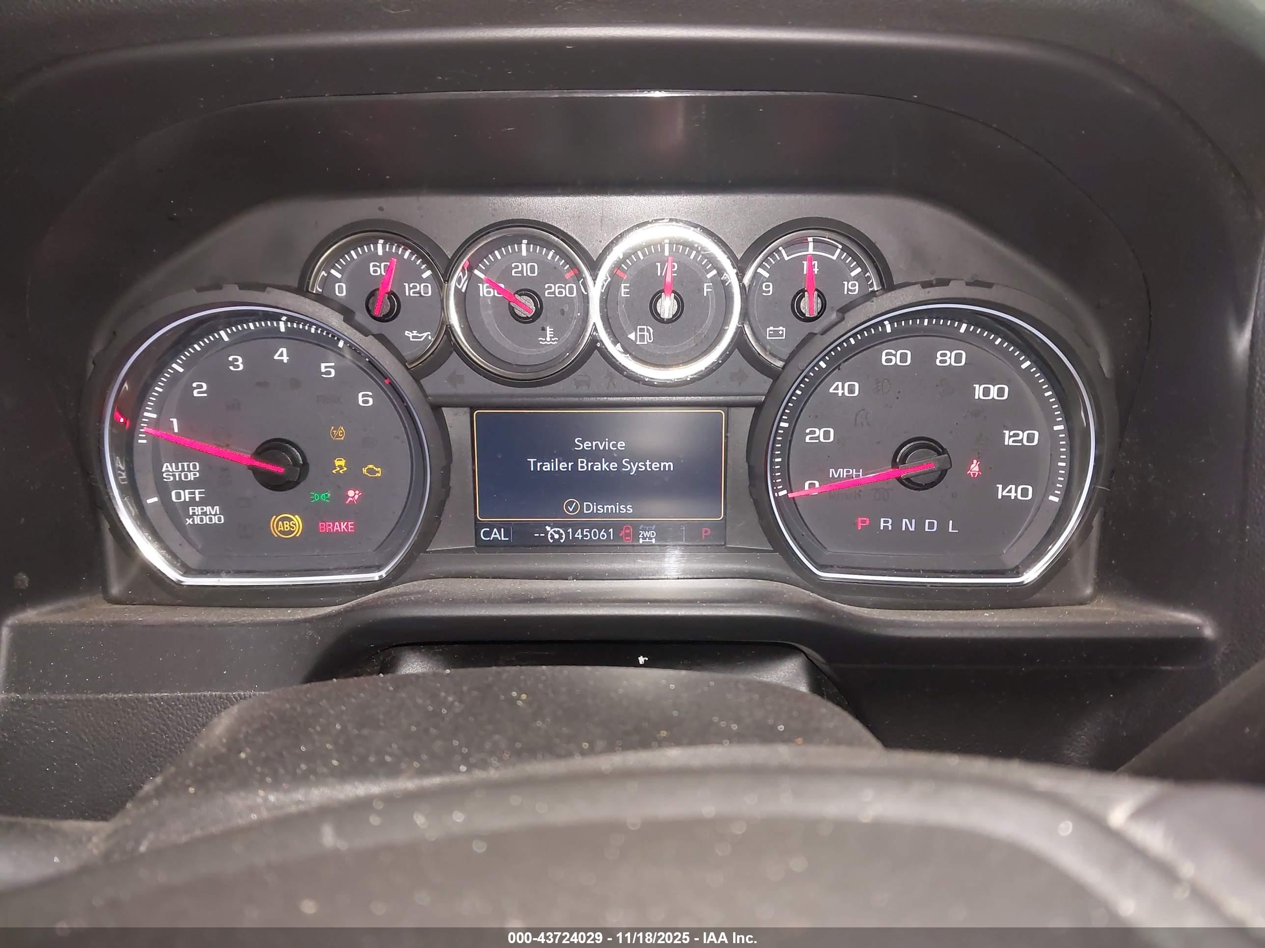 CHEVROLET SILVERADO image 7
