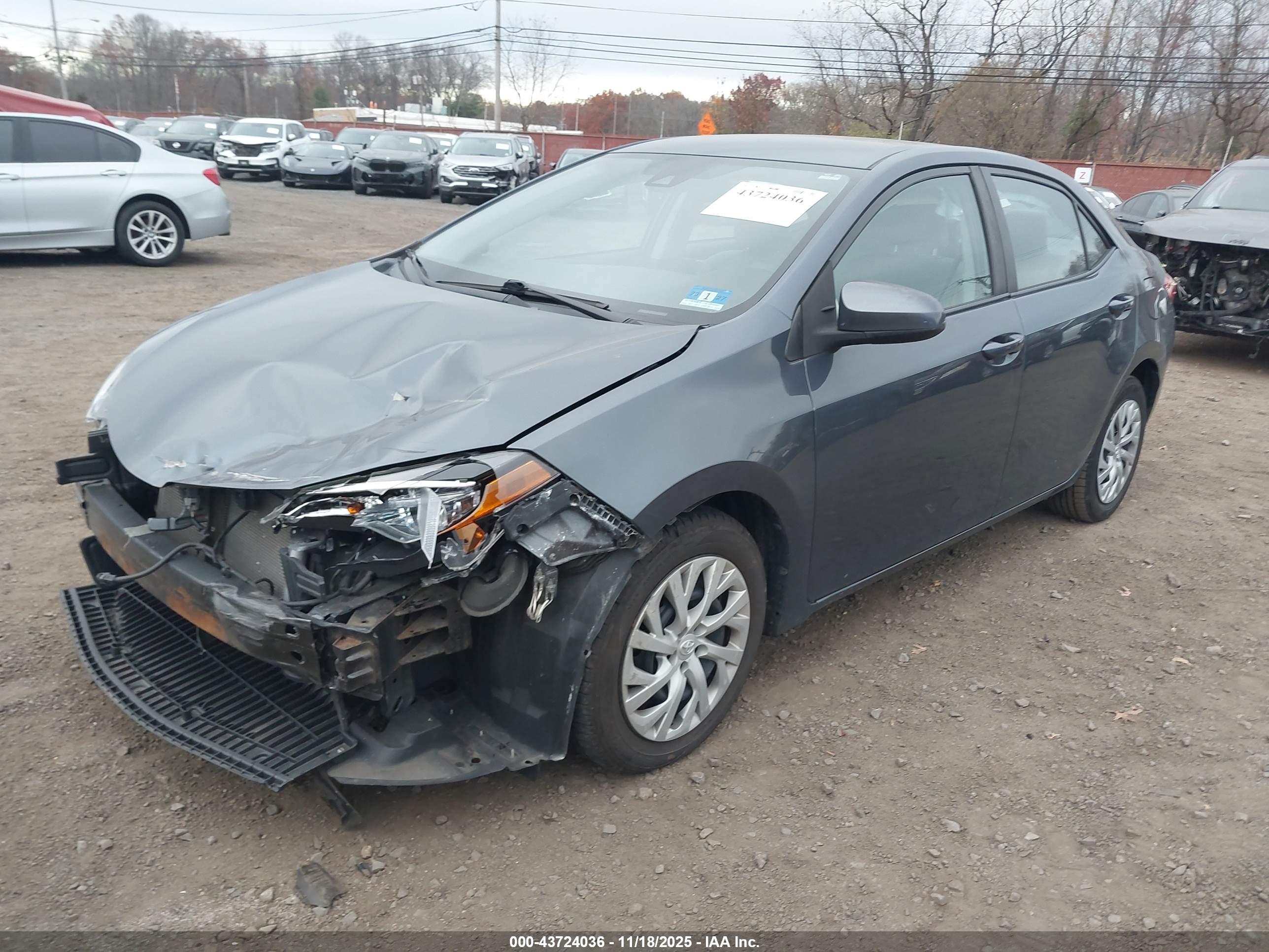 TOYOTA COROLLA image 6