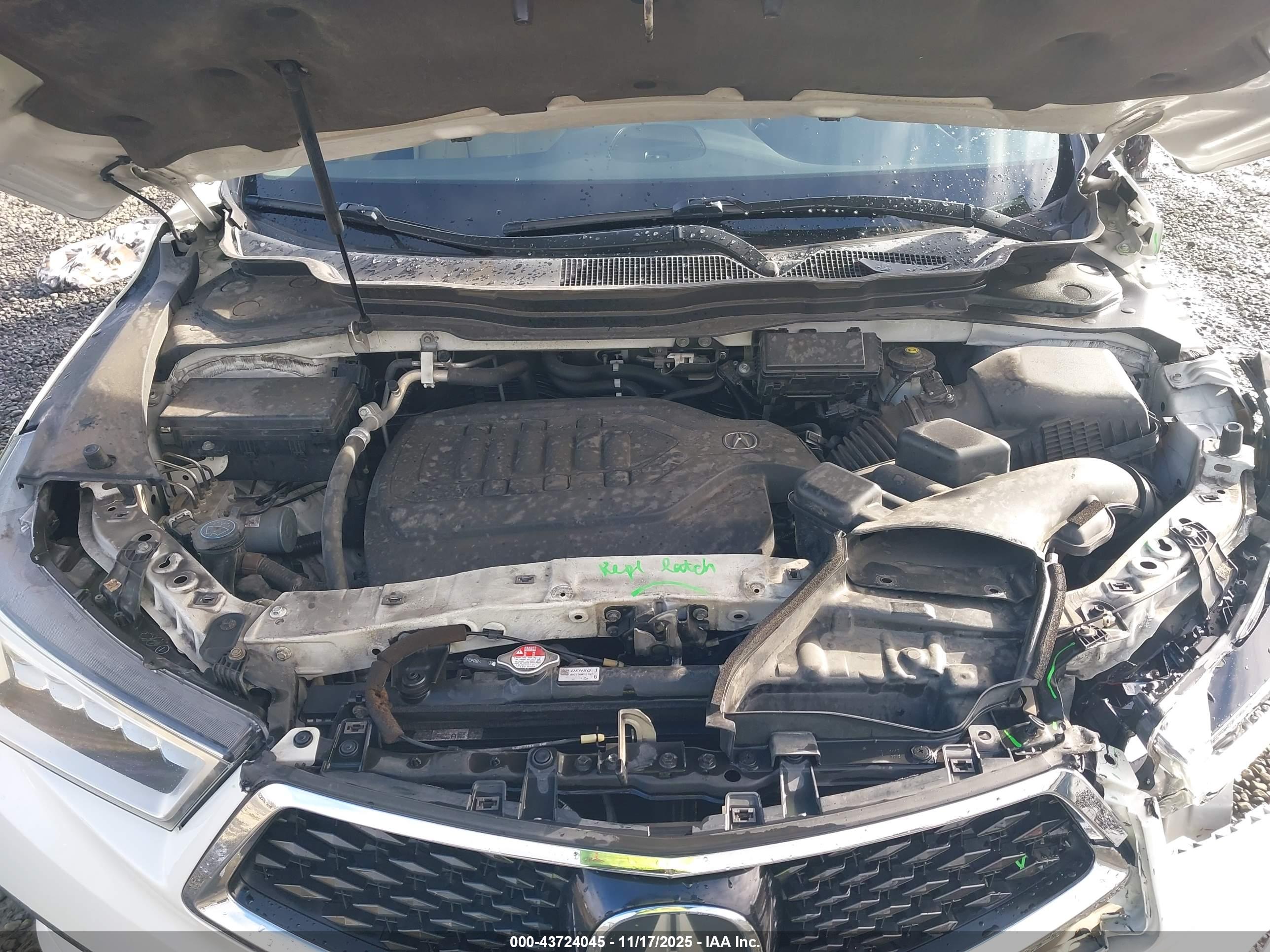 ACURA MDX image 10