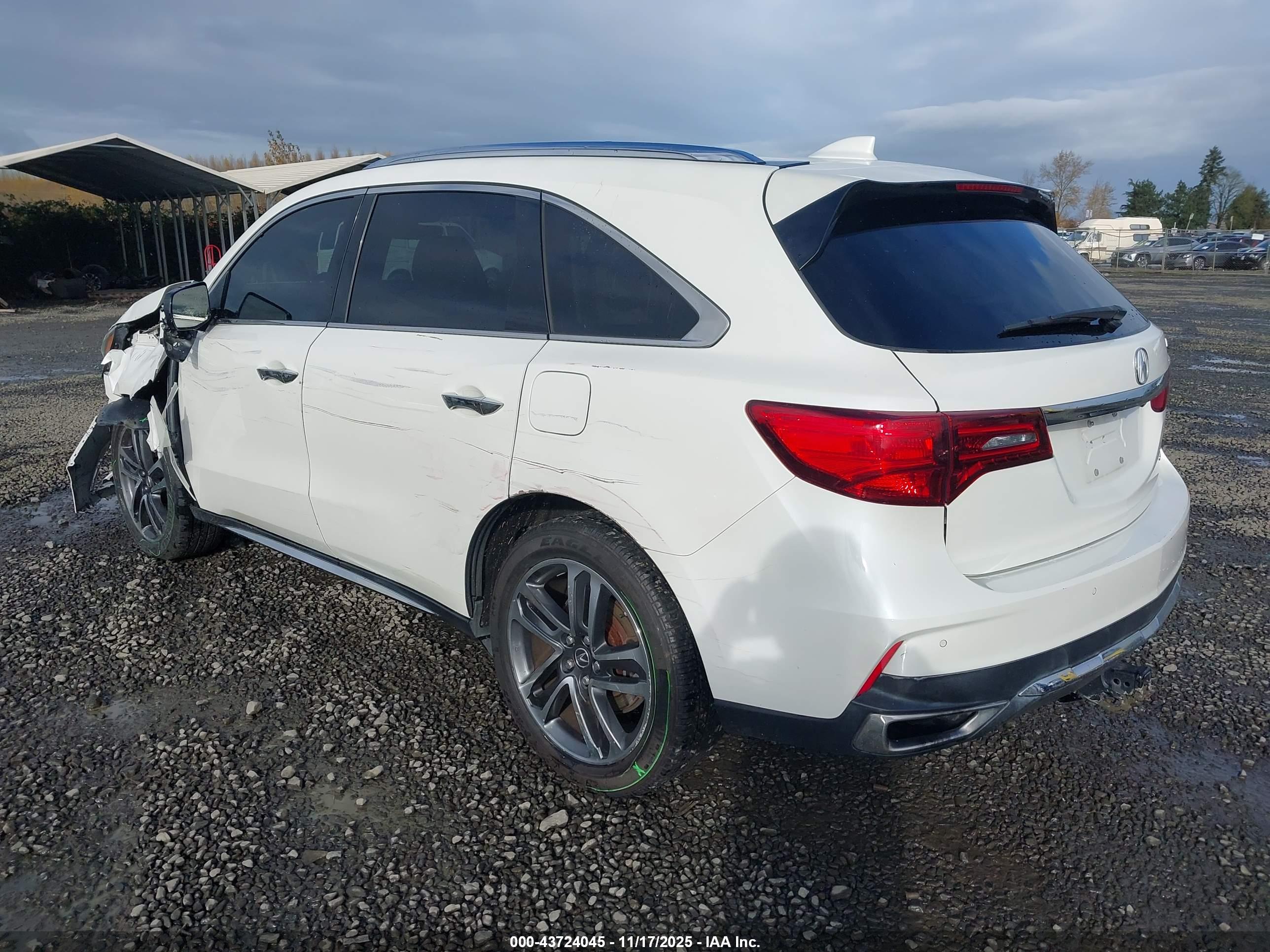 ACURA MDX image 3