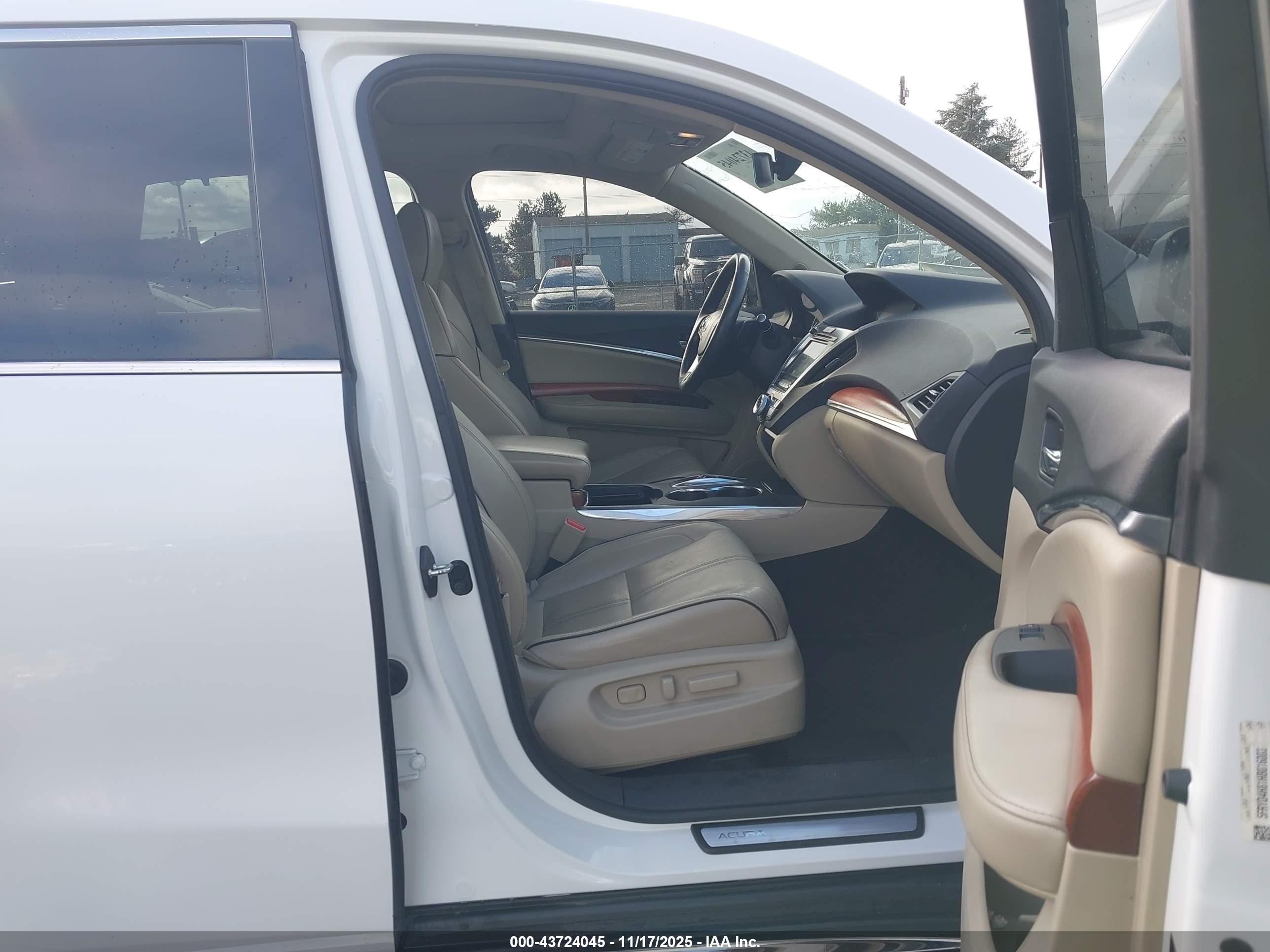 ACURA MDX image 5