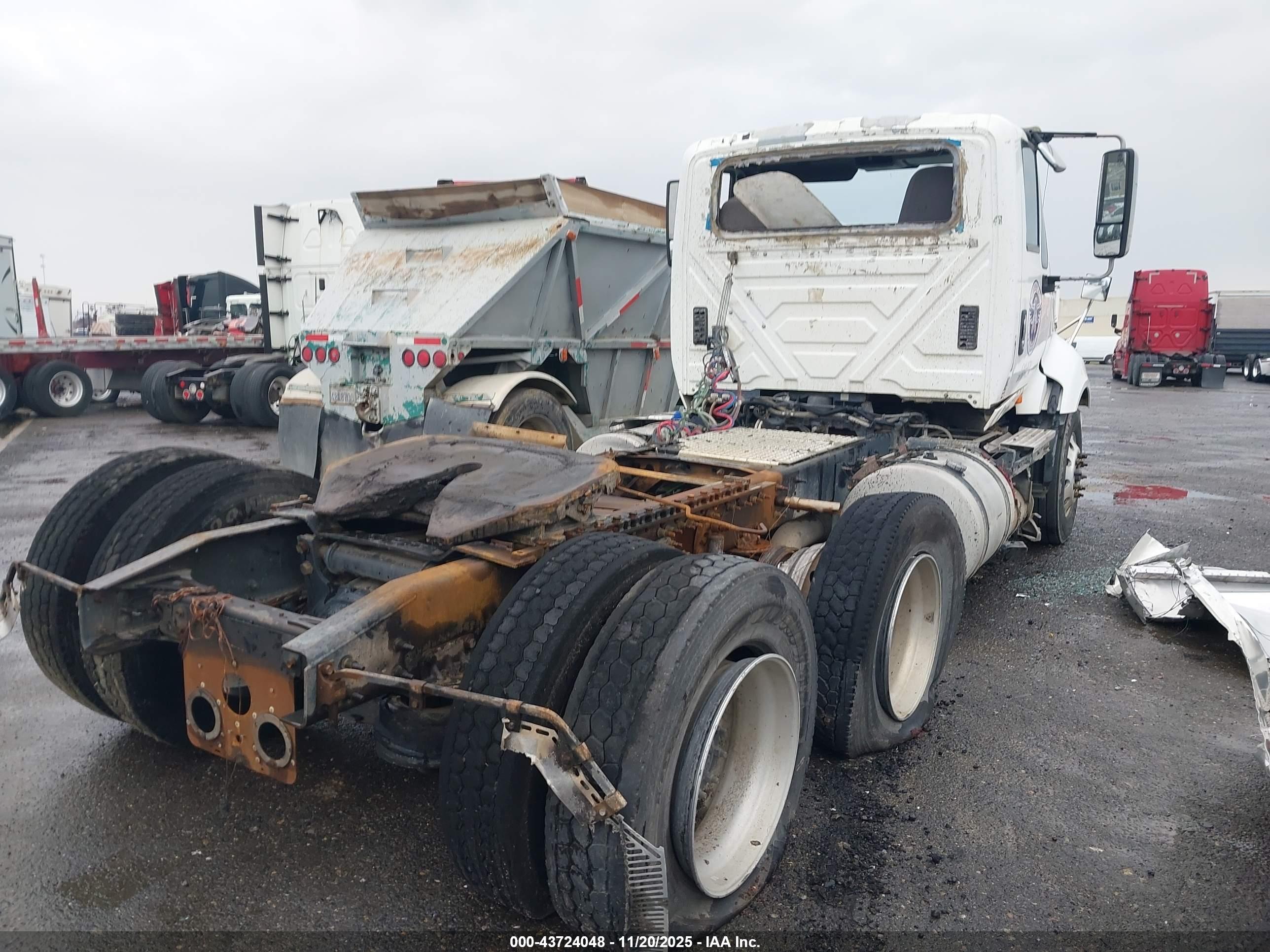 INTERNATIONAL PROSTAR+ image 4
