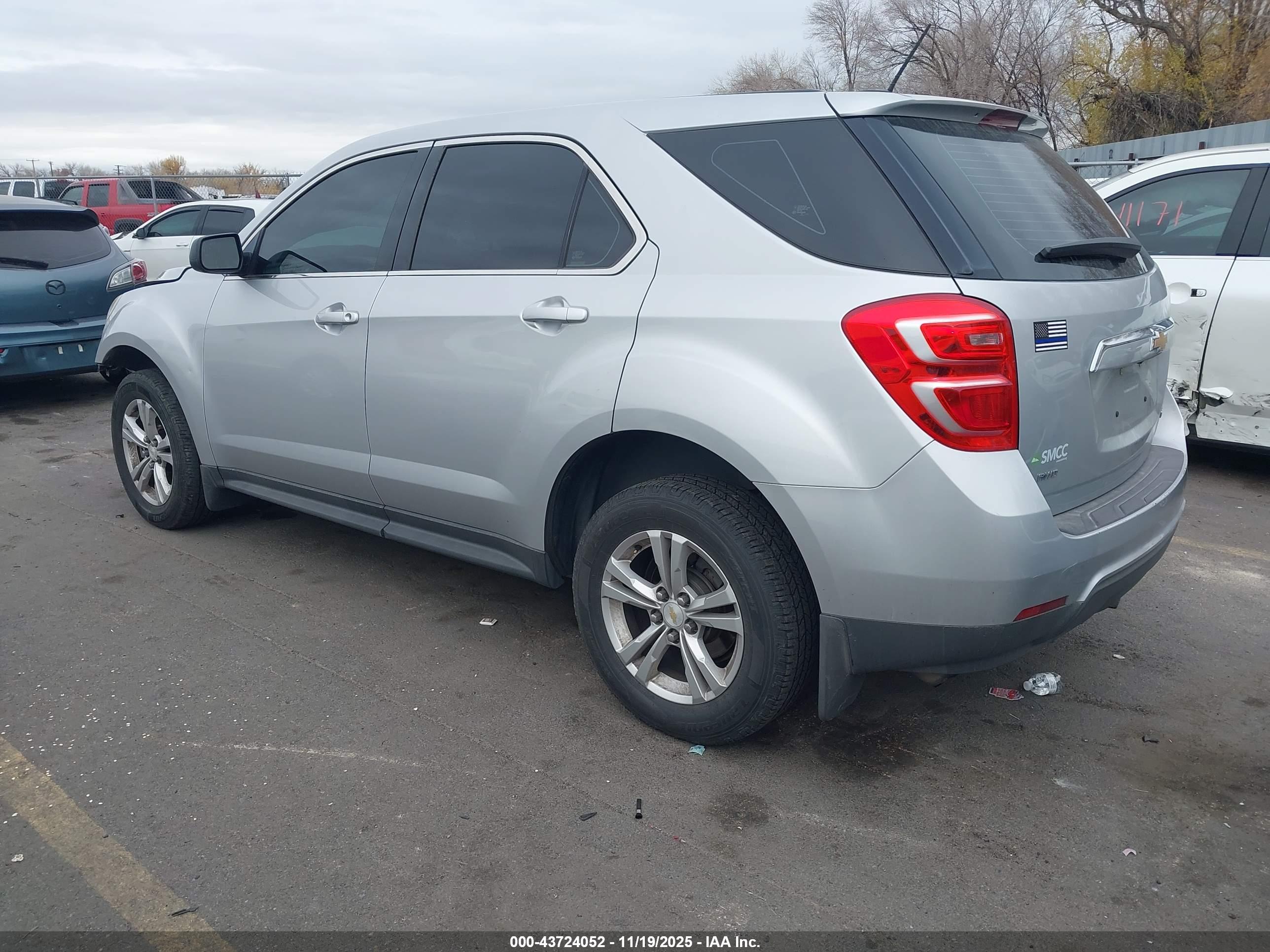 CHEVROLET EQUINOX image 3