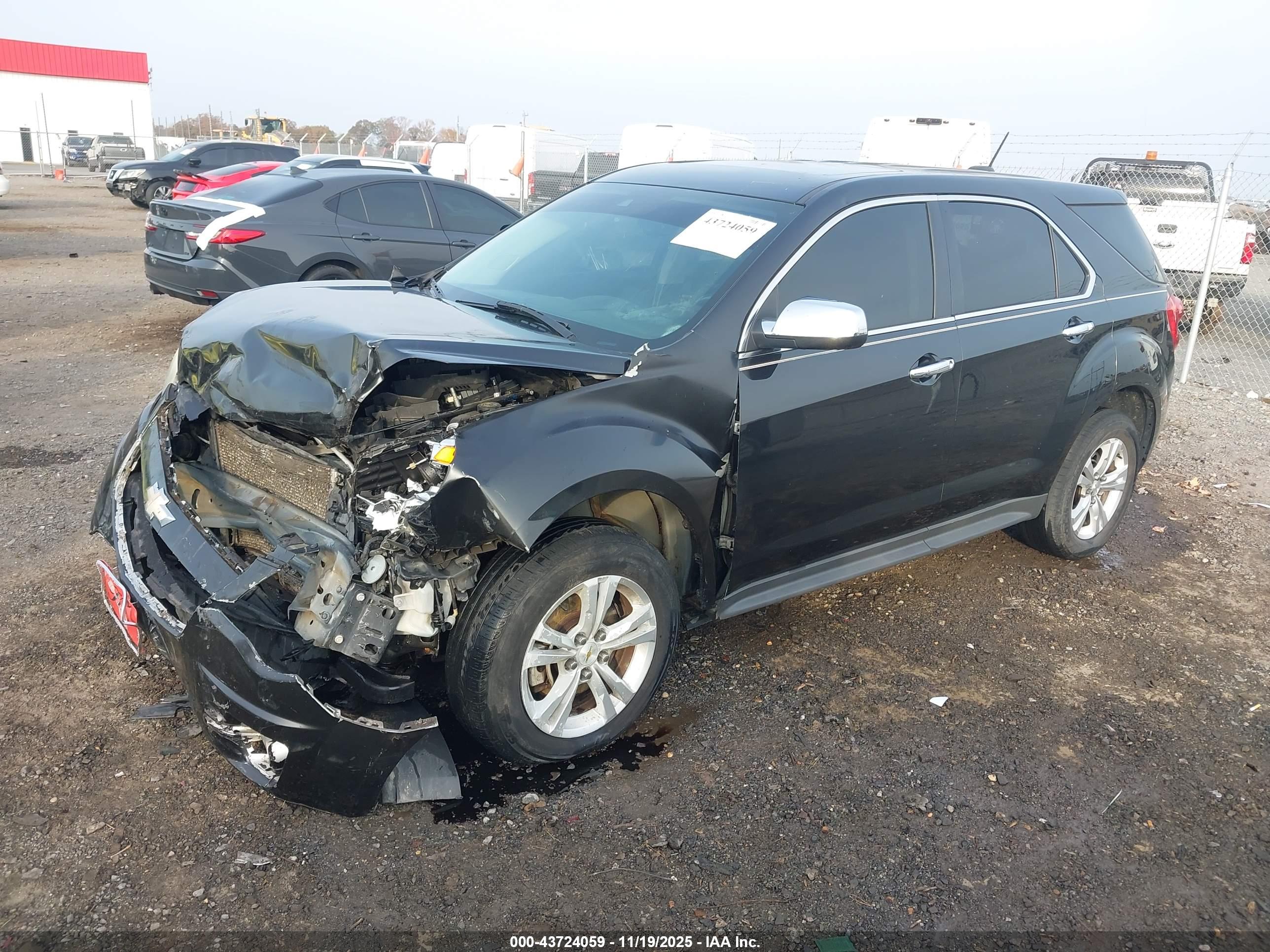 CHEVROLET EQUINOX image 2