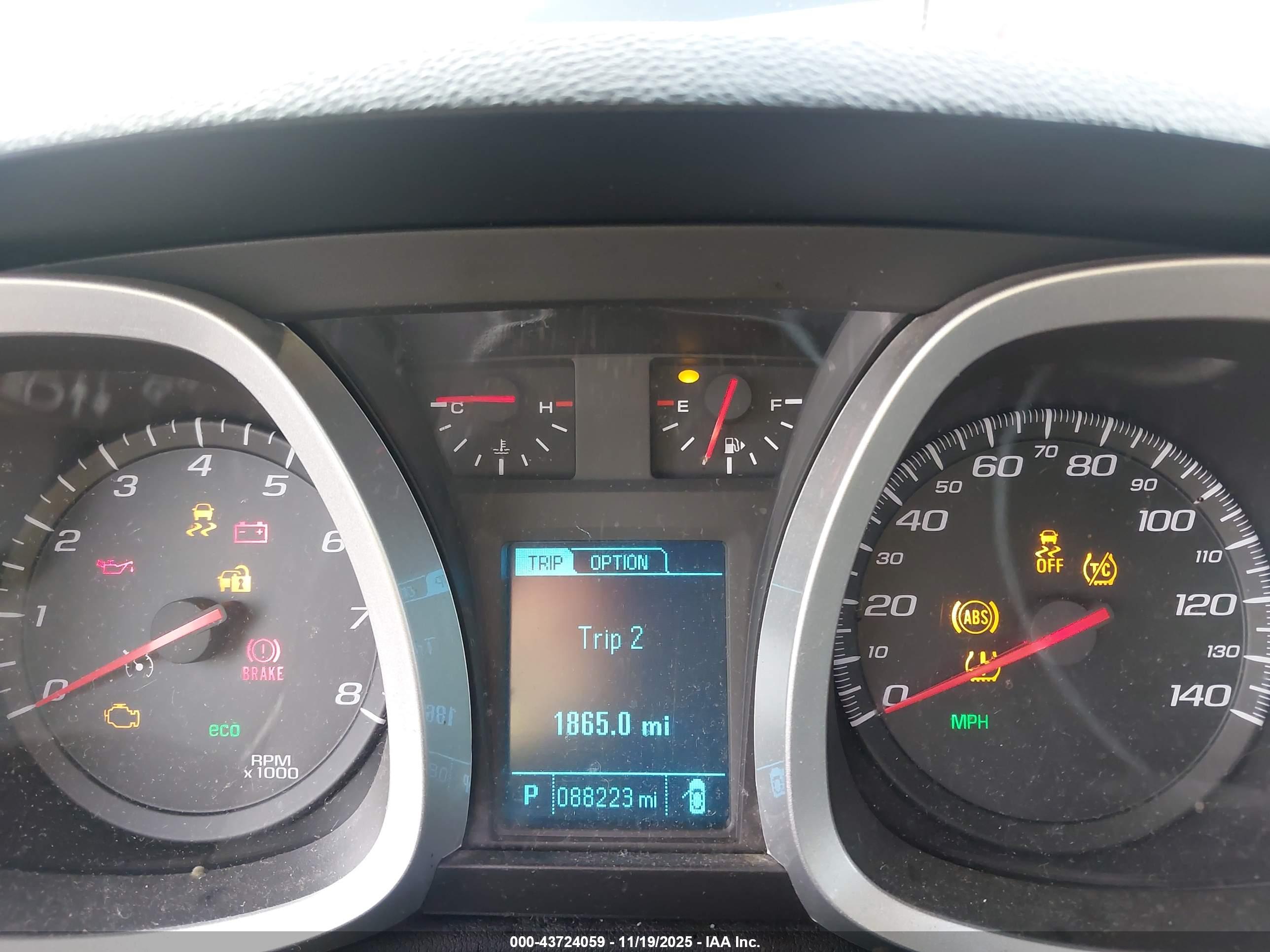 CHEVROLET EQUINOX image 7