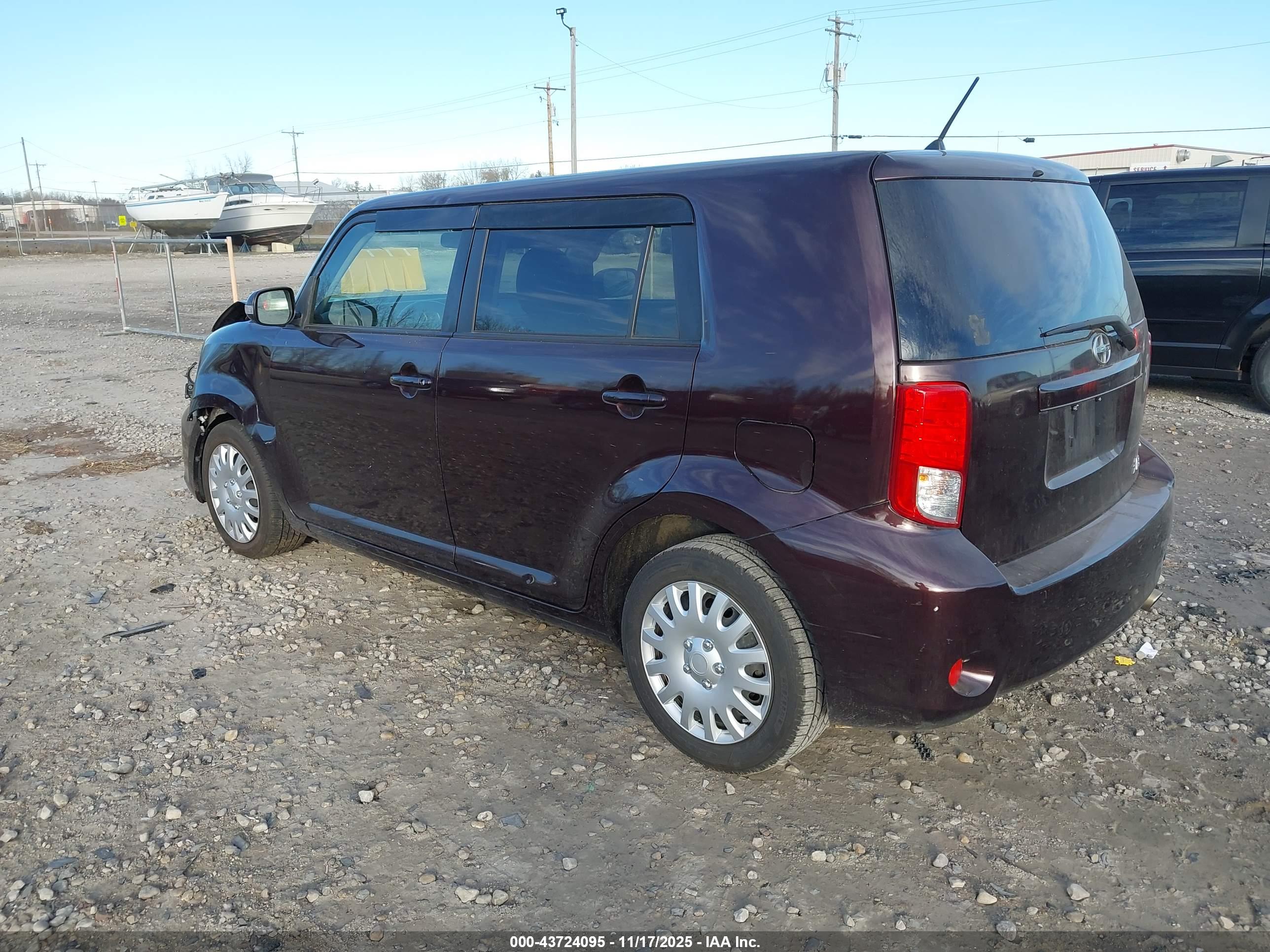 SCION XB image 3