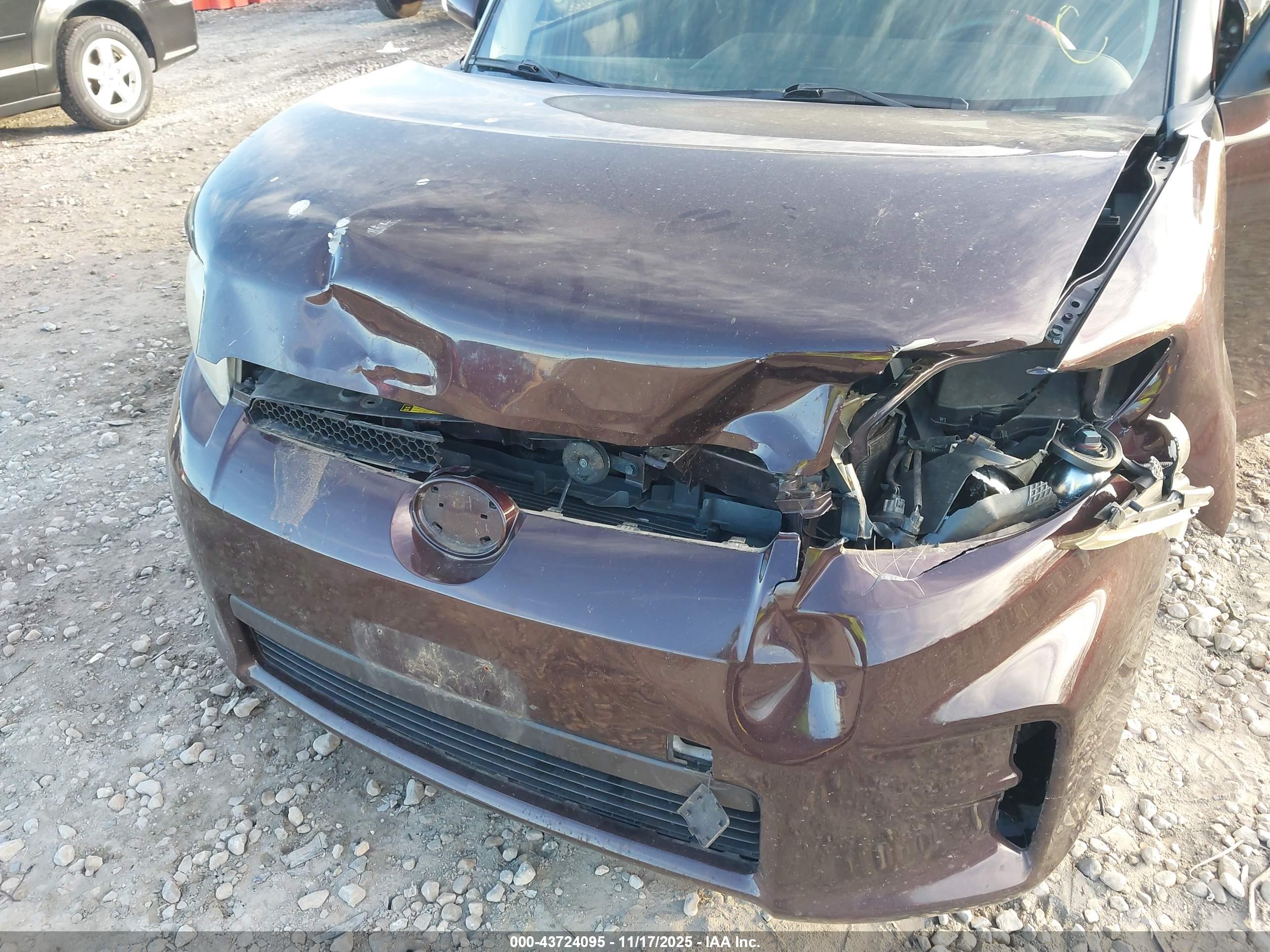 SCION XB image 6
