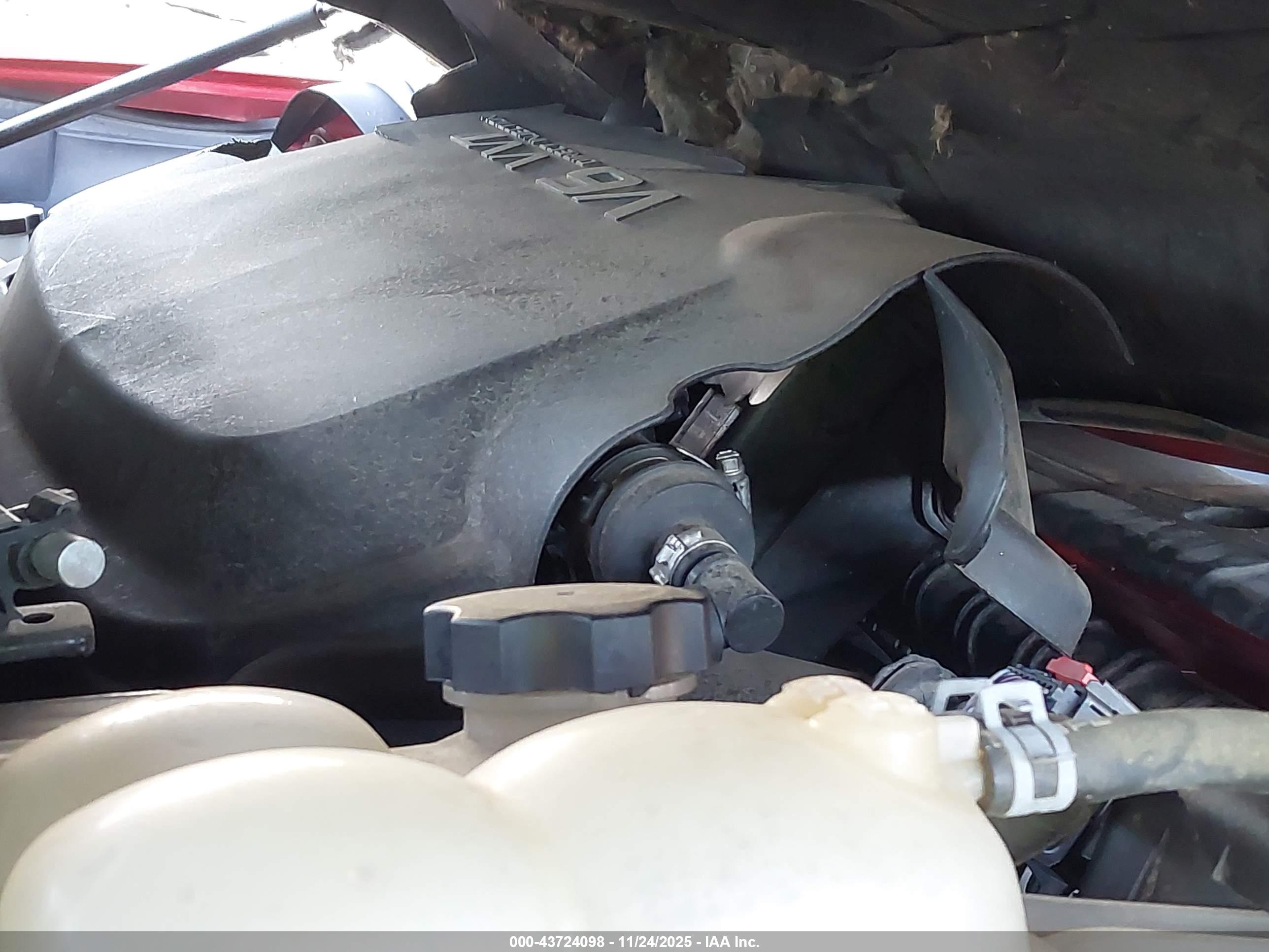 GMC CANYON image 10