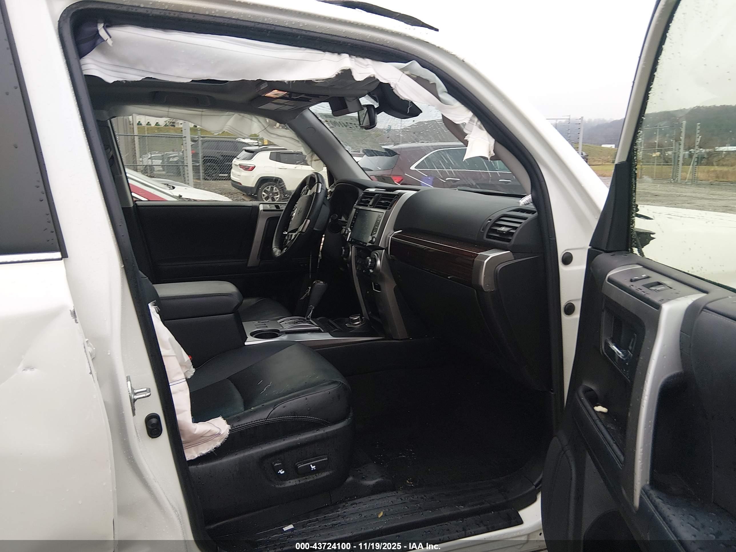 TOYOTA 4RUNNER image 5