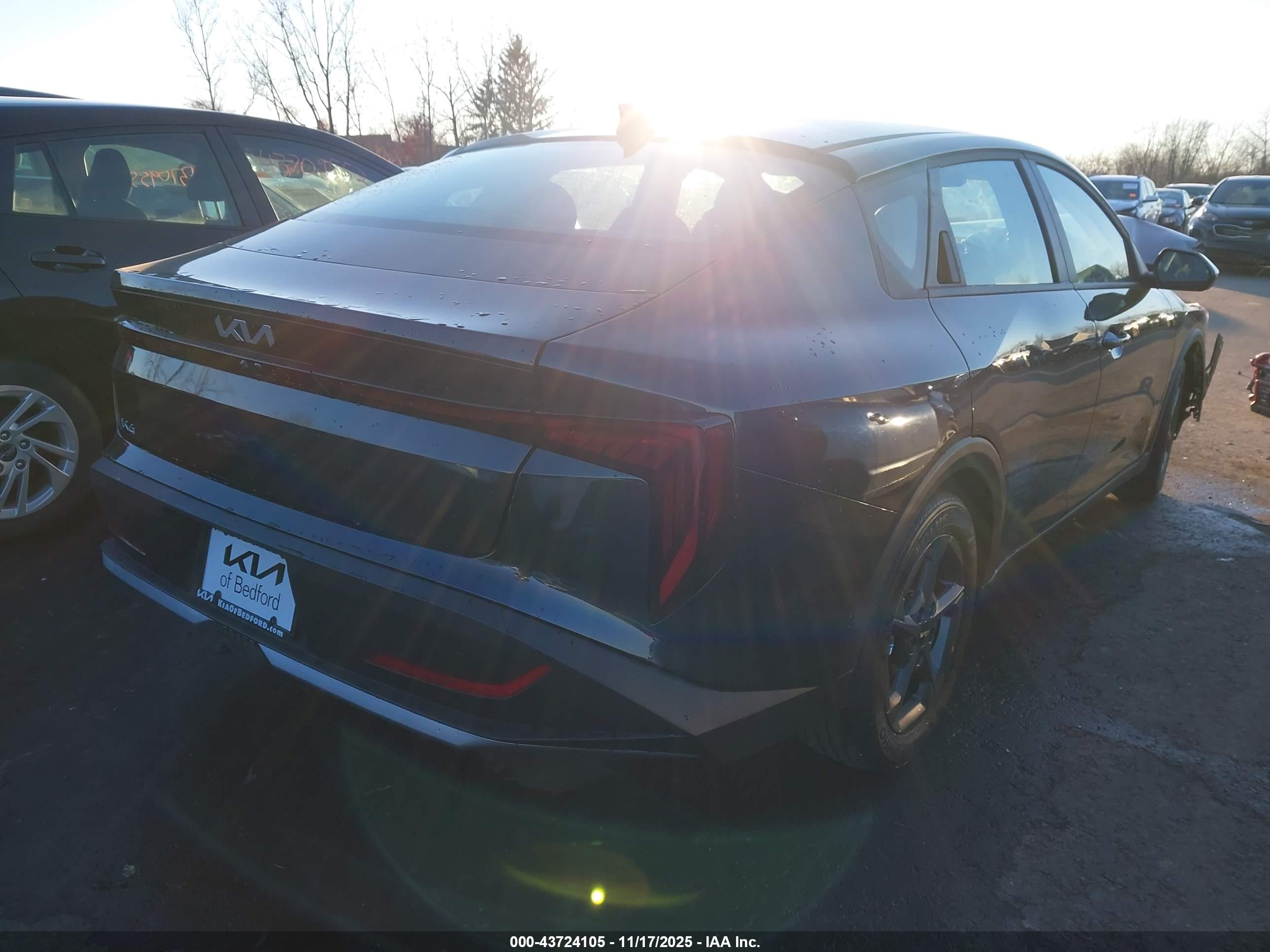 KIA K4 image 4