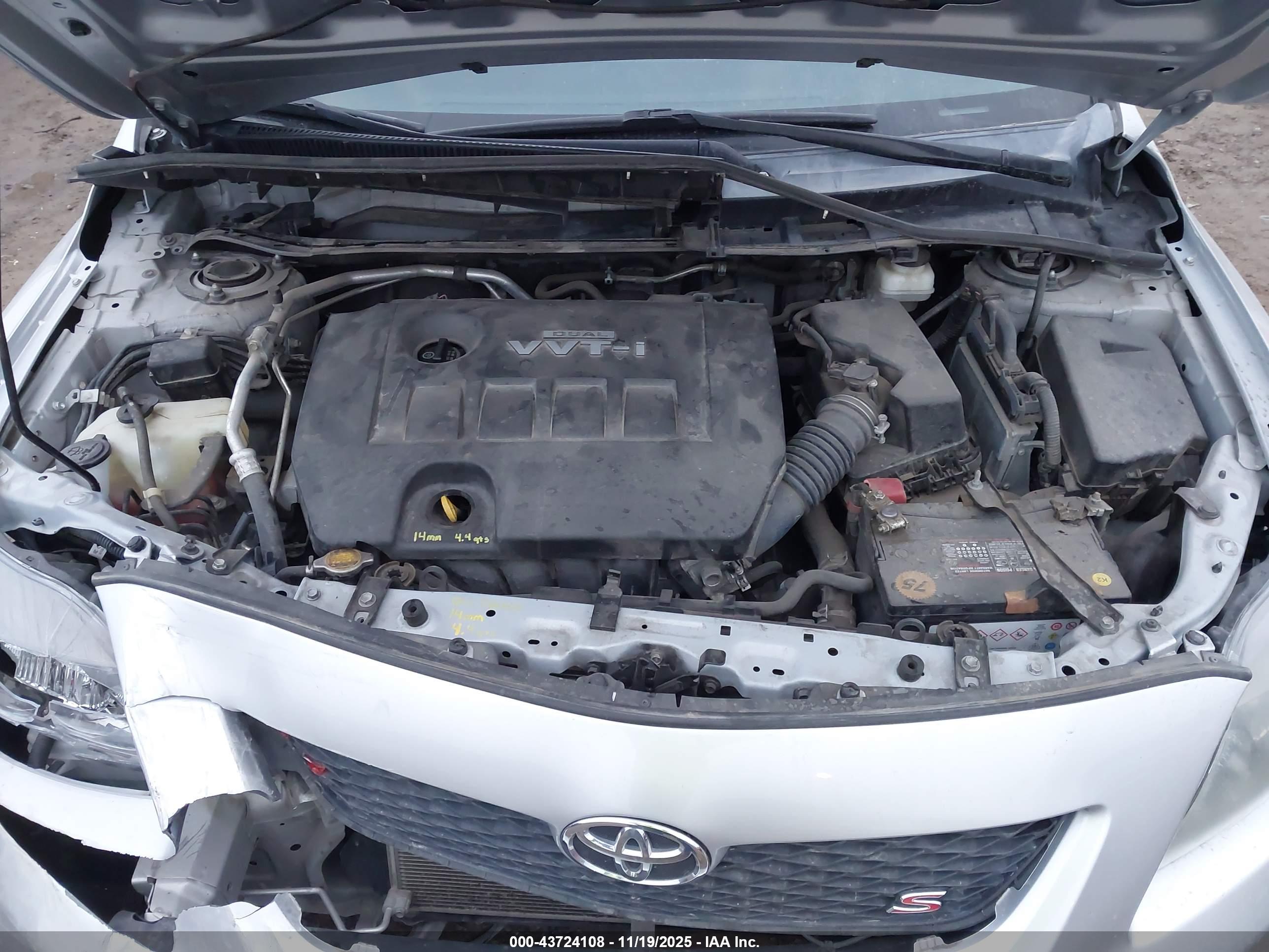 TOYOTA COROLLA image 10