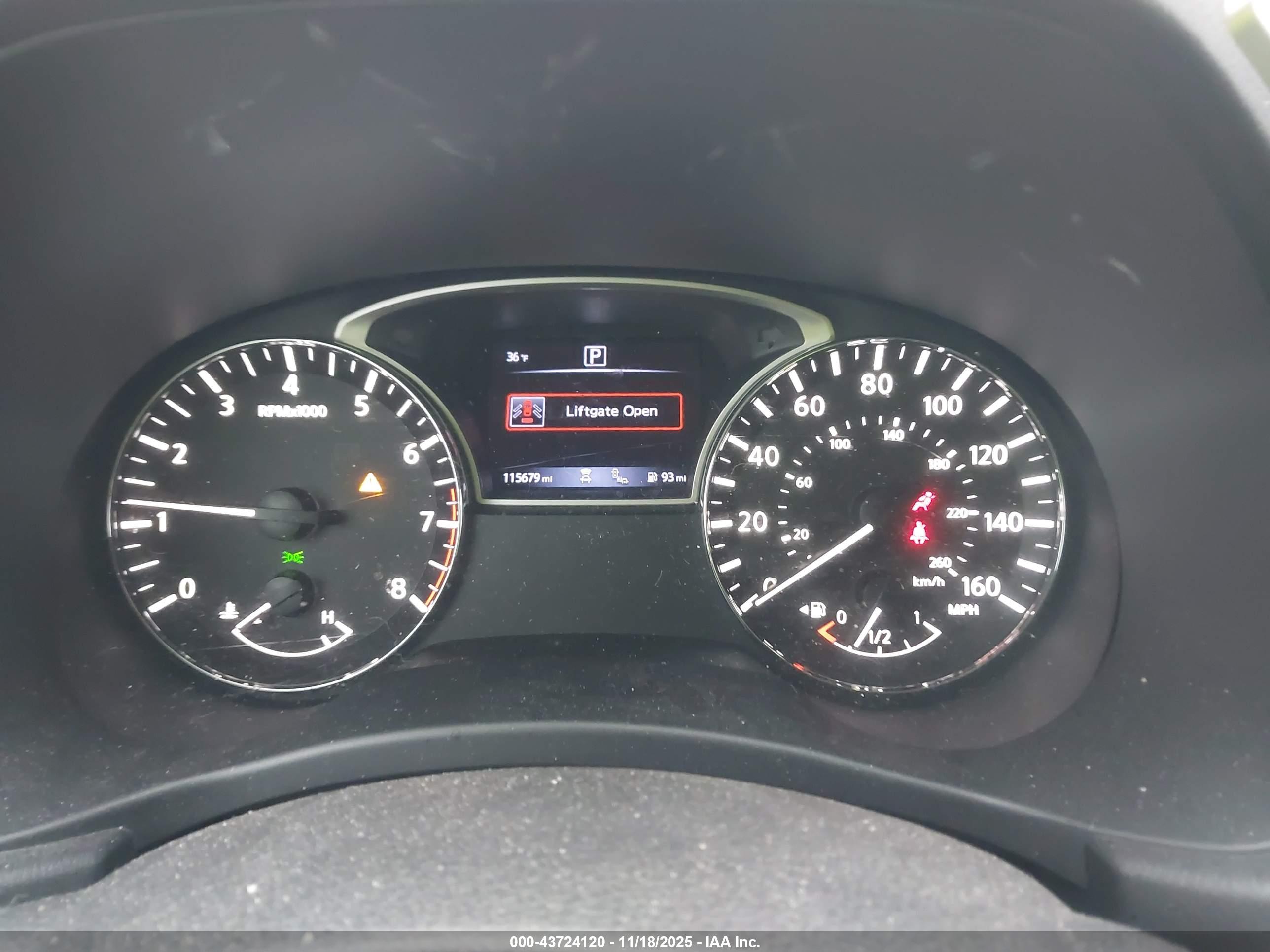 NISSAN PATHFINDER image 7