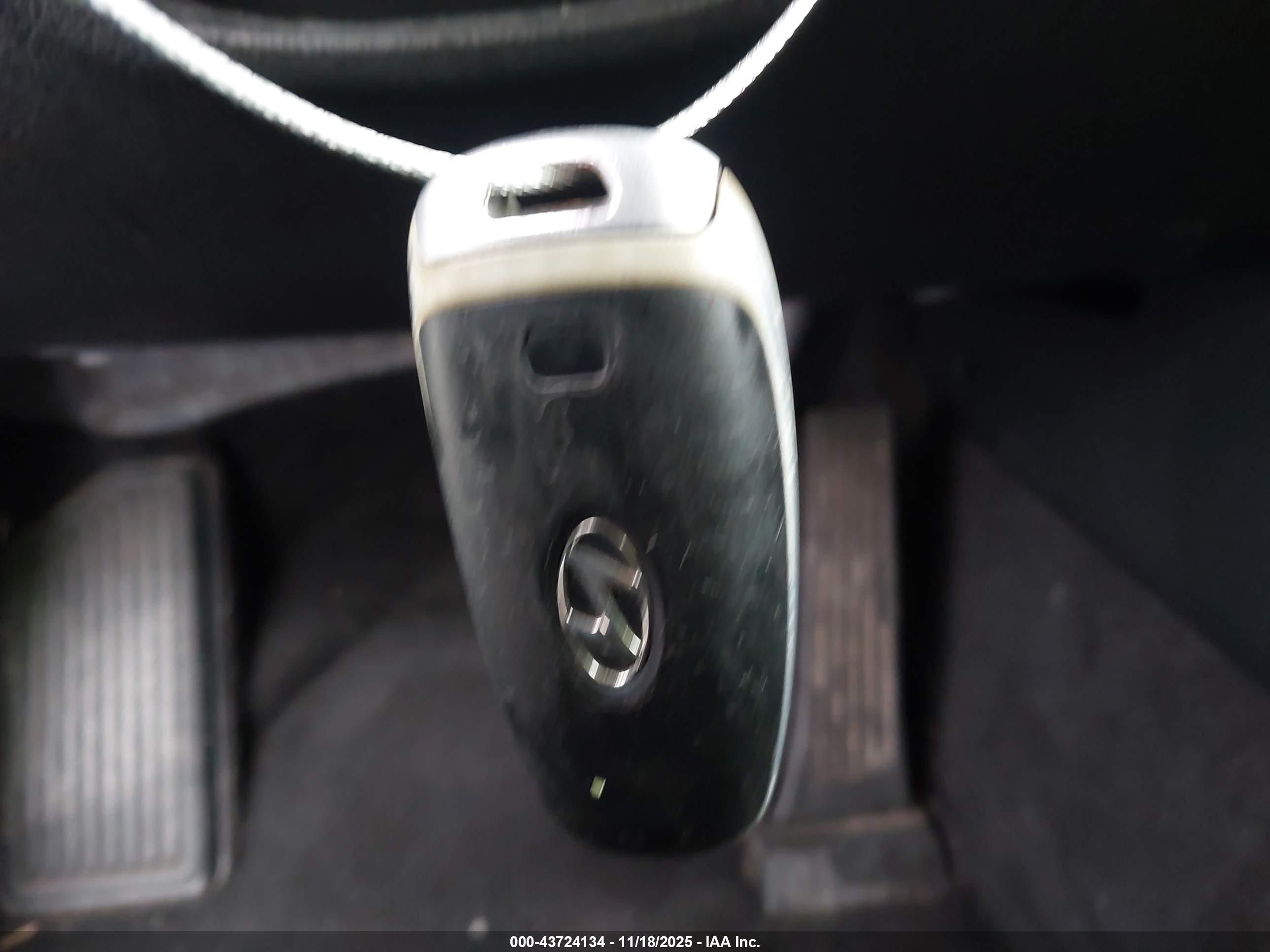 HYUNDAI SONATA image 11