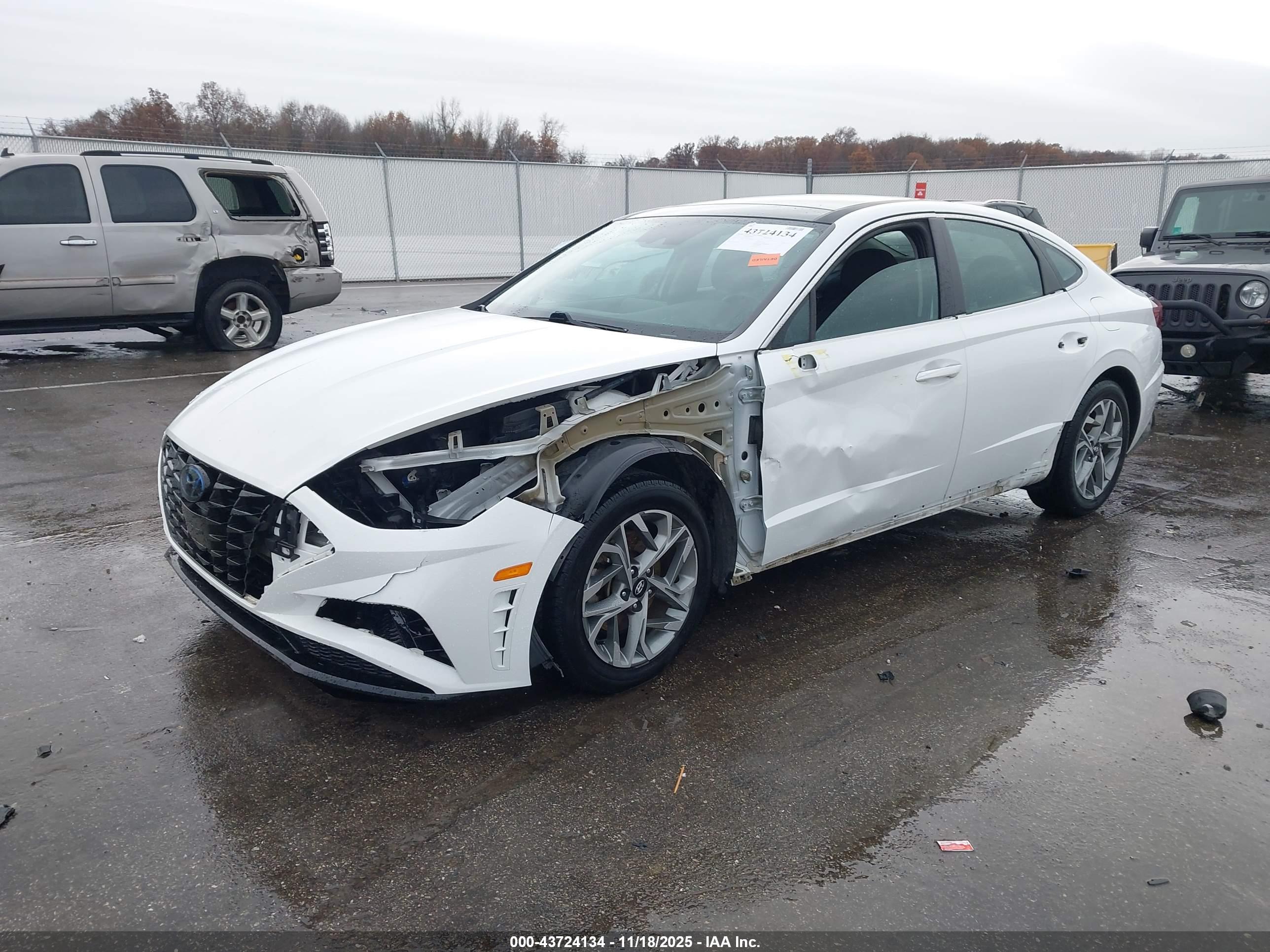 HYUNDAI SONATA image 2