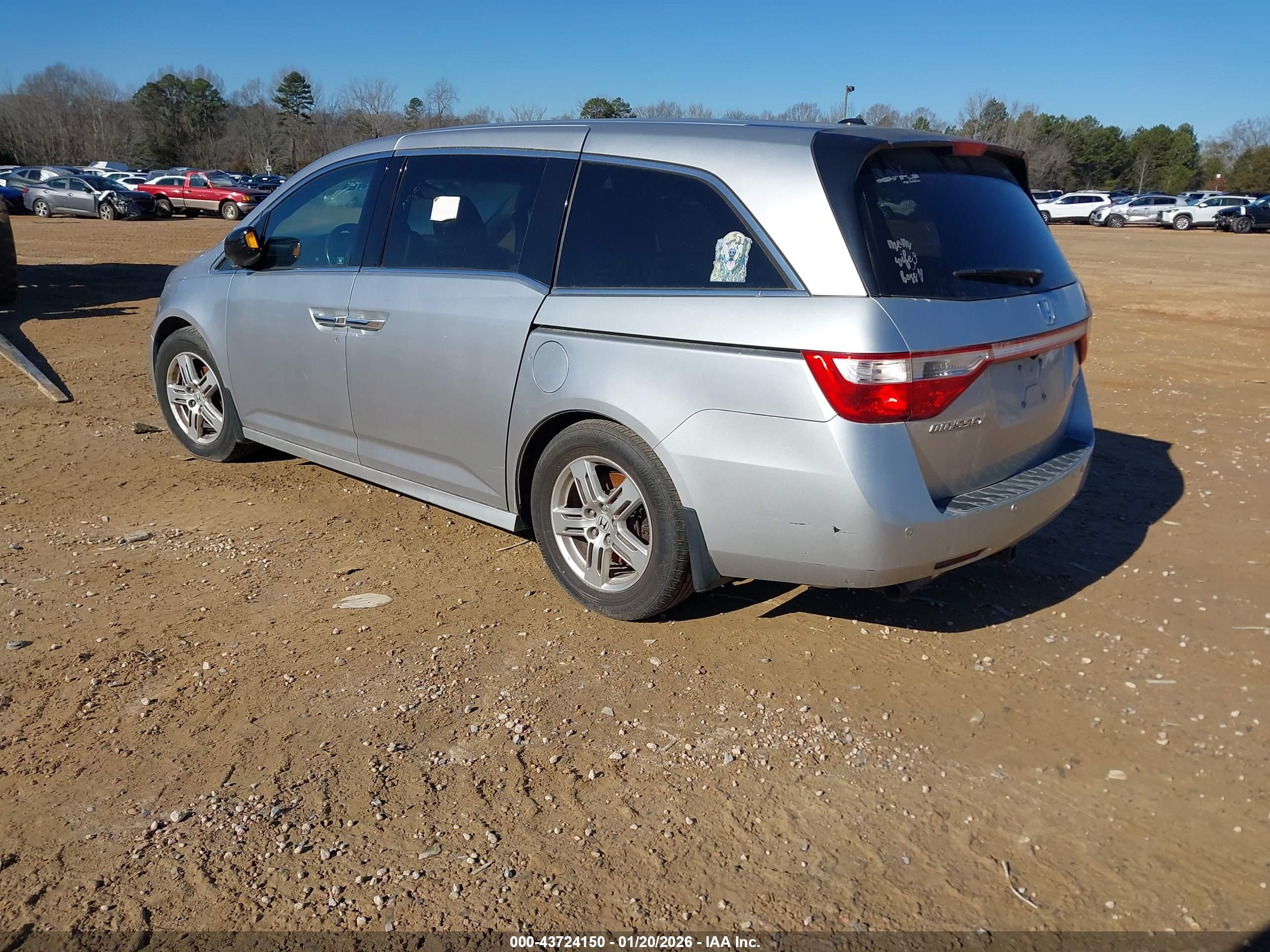HONDA ODYSSEY image 3