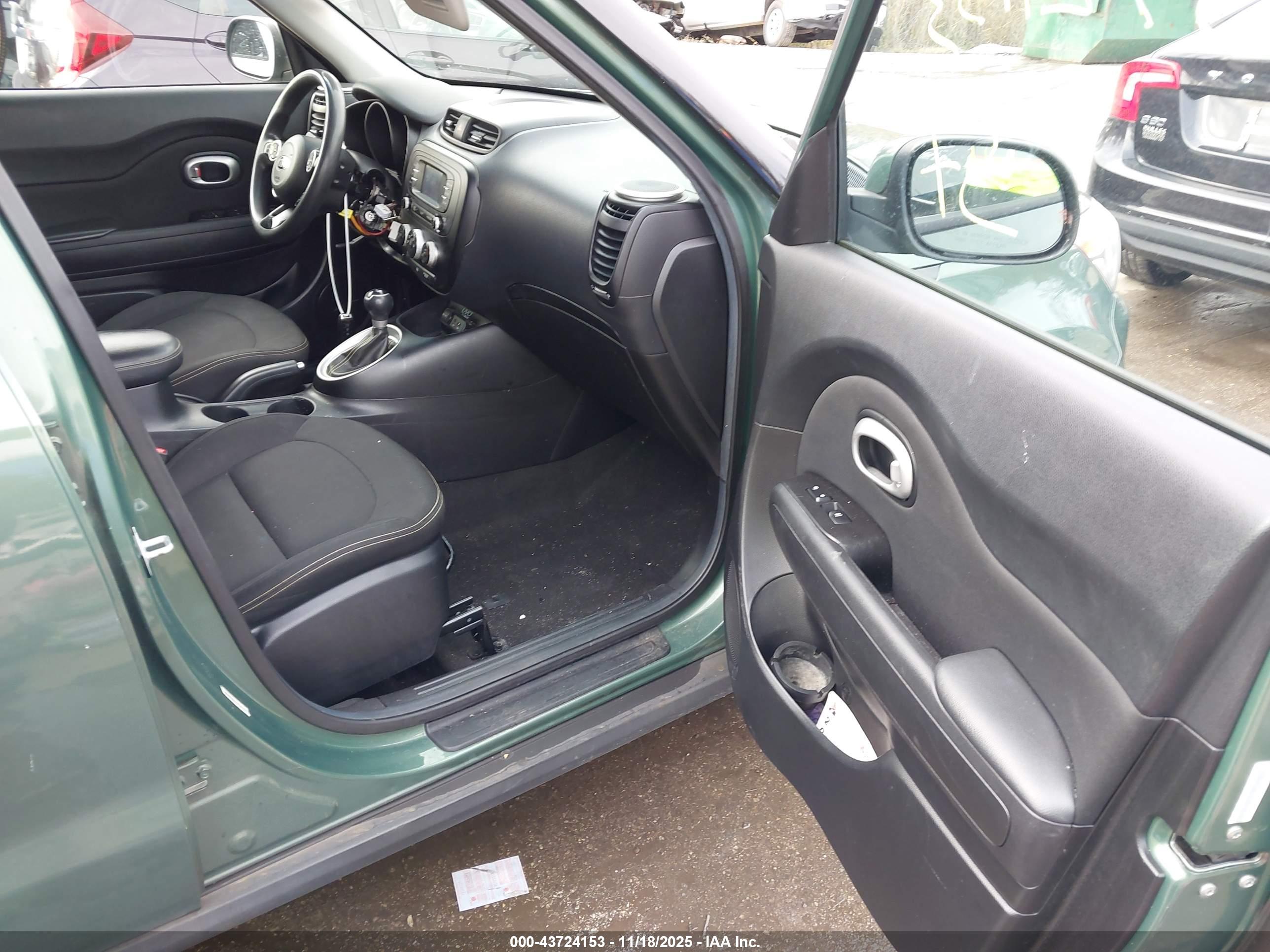 KIA SOUL image 8