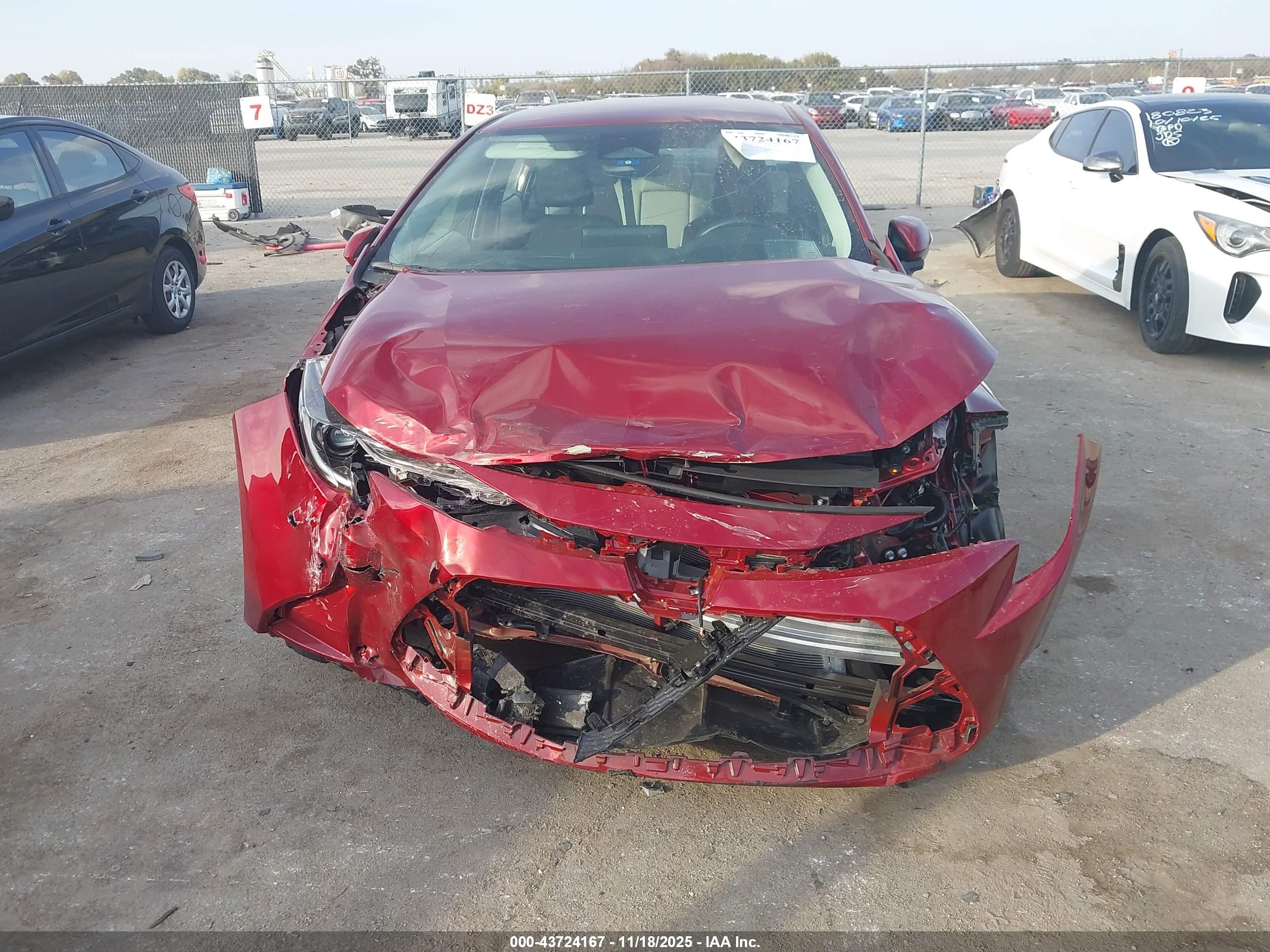 TOYOTA COROLLA image 6