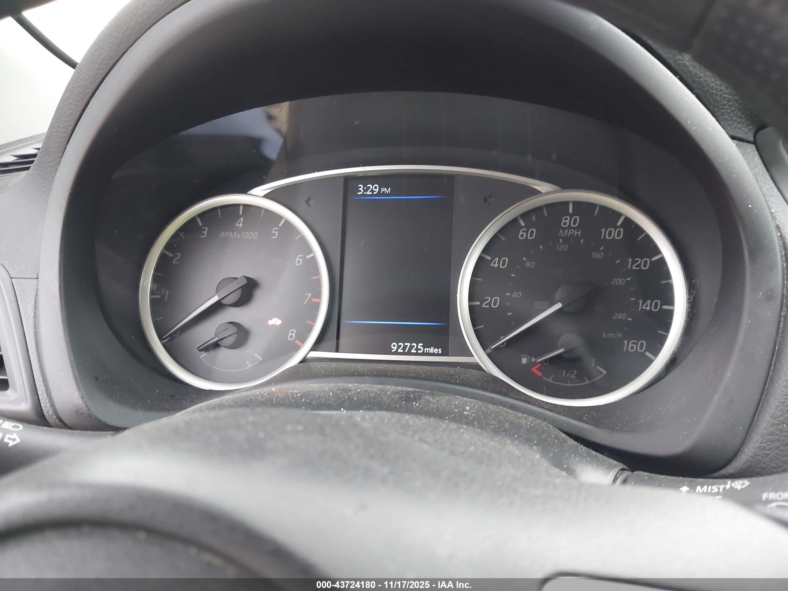 NISSAN SENTRA image 7