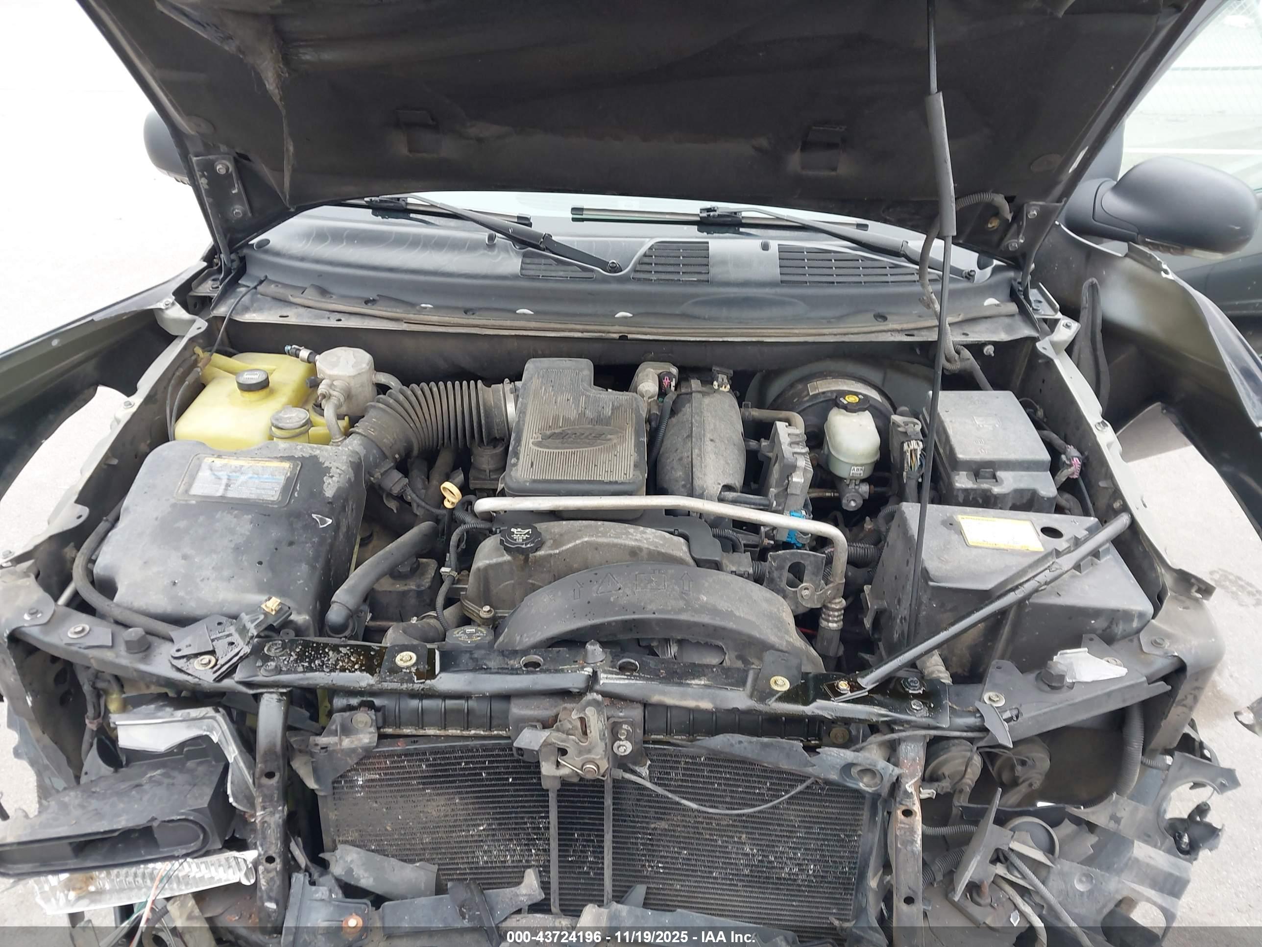 CHEVROLET TRAILBLAZER image 10