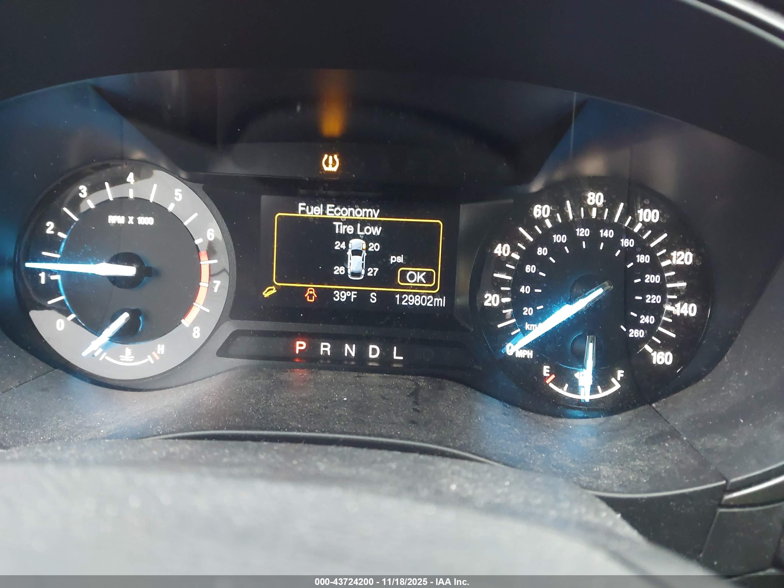 FORD FUSION image 7