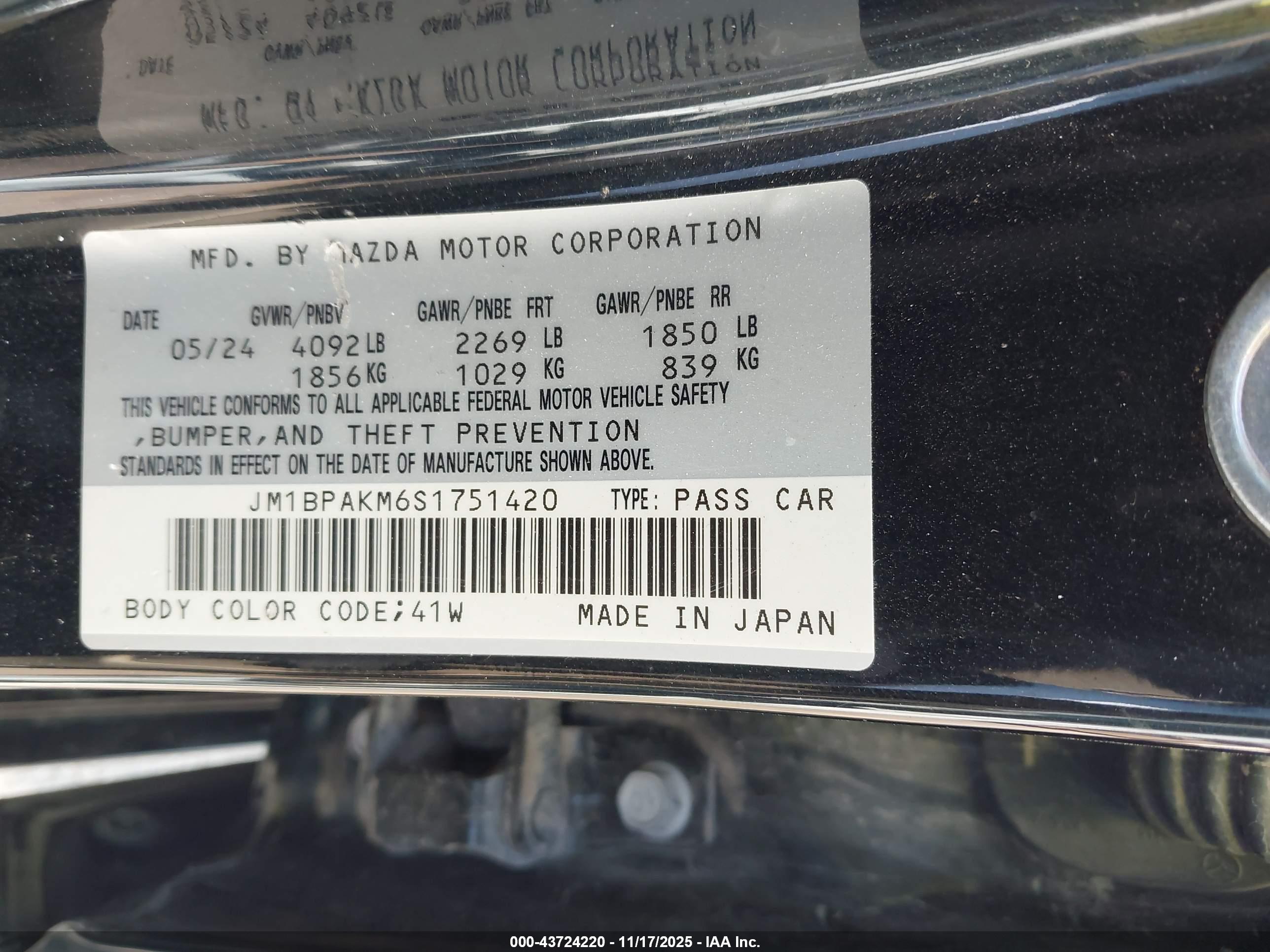 MAZDA MAZDA3 image 9