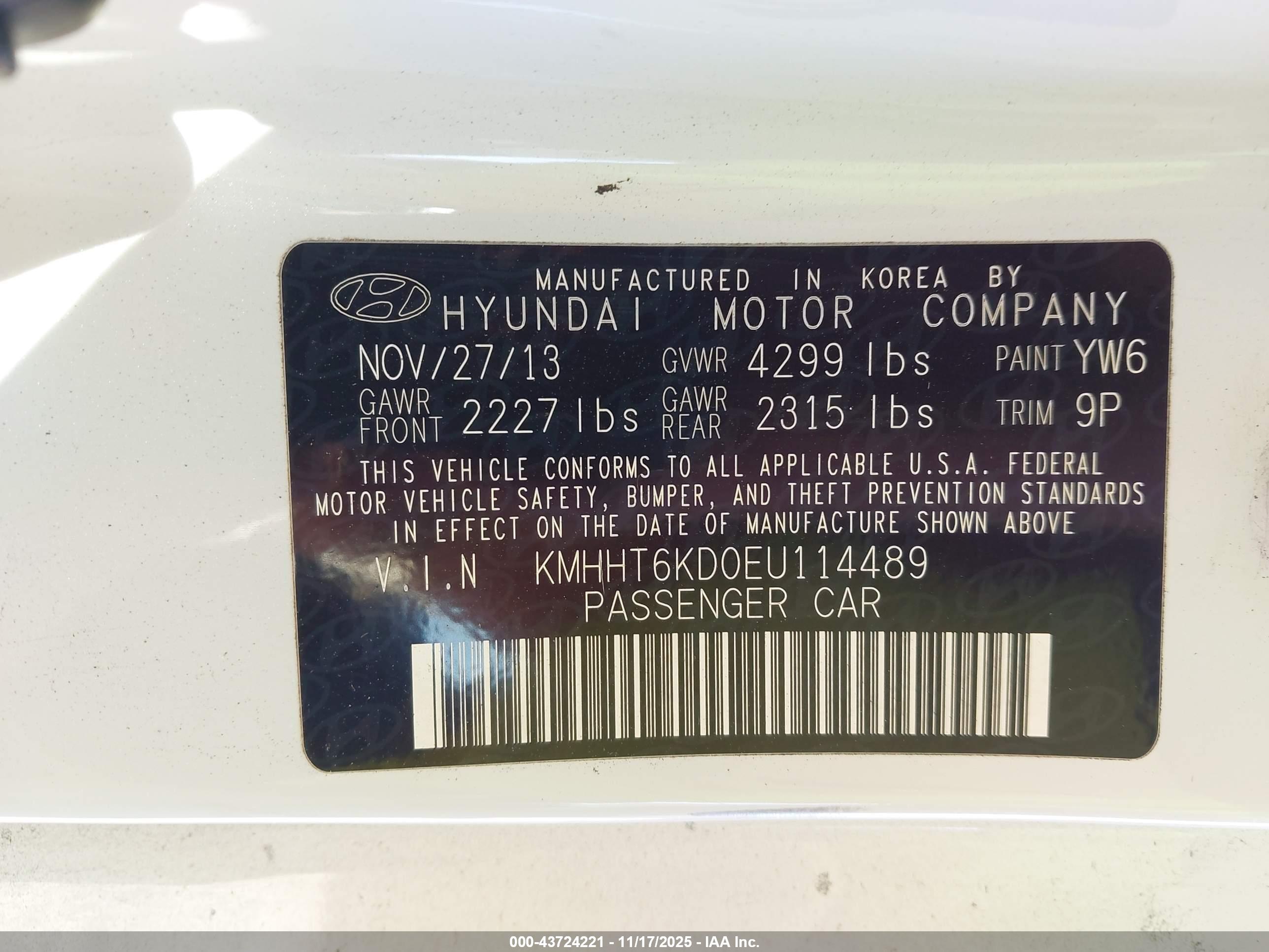 HYUNDAI GENESIS image 9
