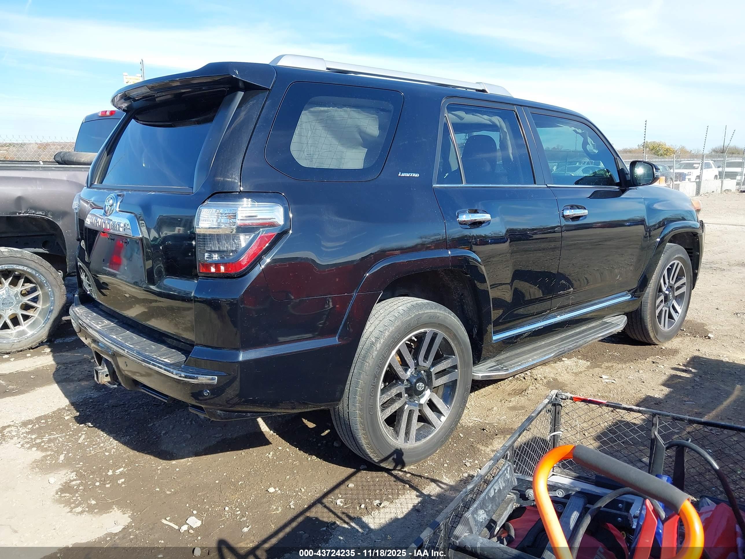 TOYOTA 4RUNNER image 4